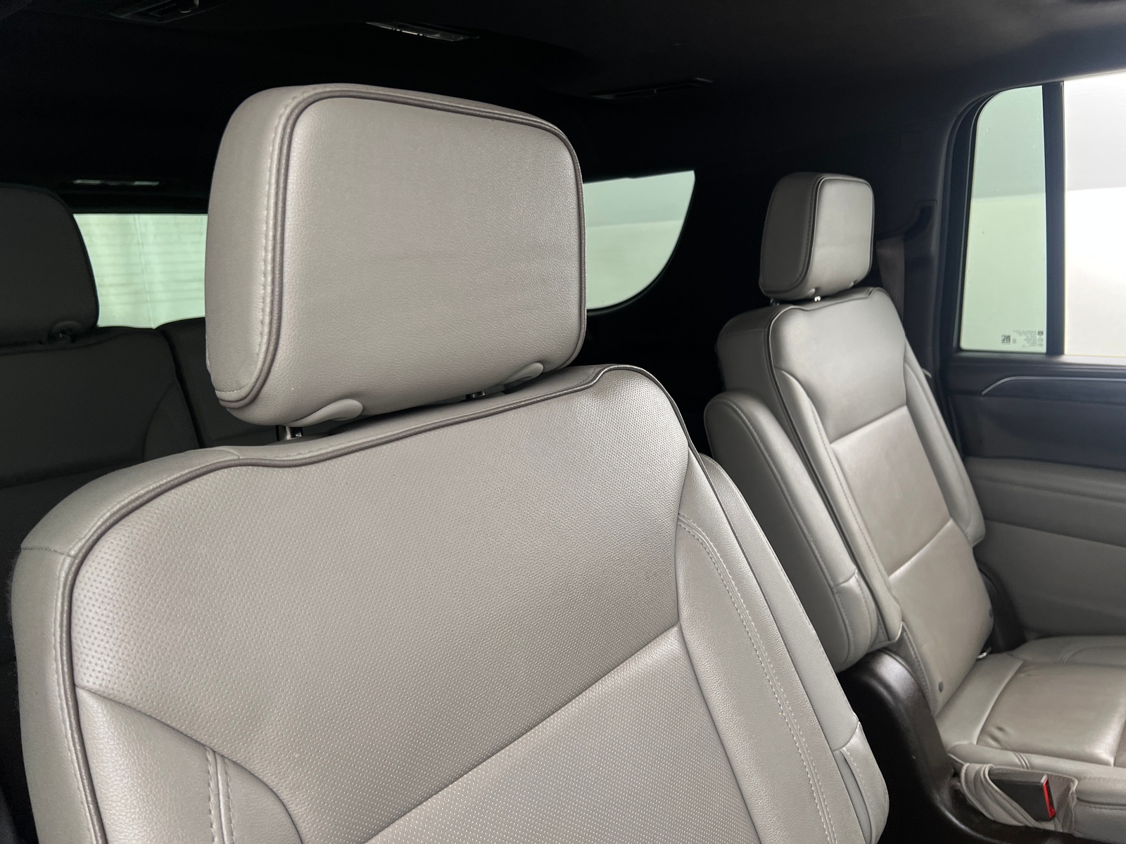 Thumbnail: 2022 GMC Yukon XL - 5