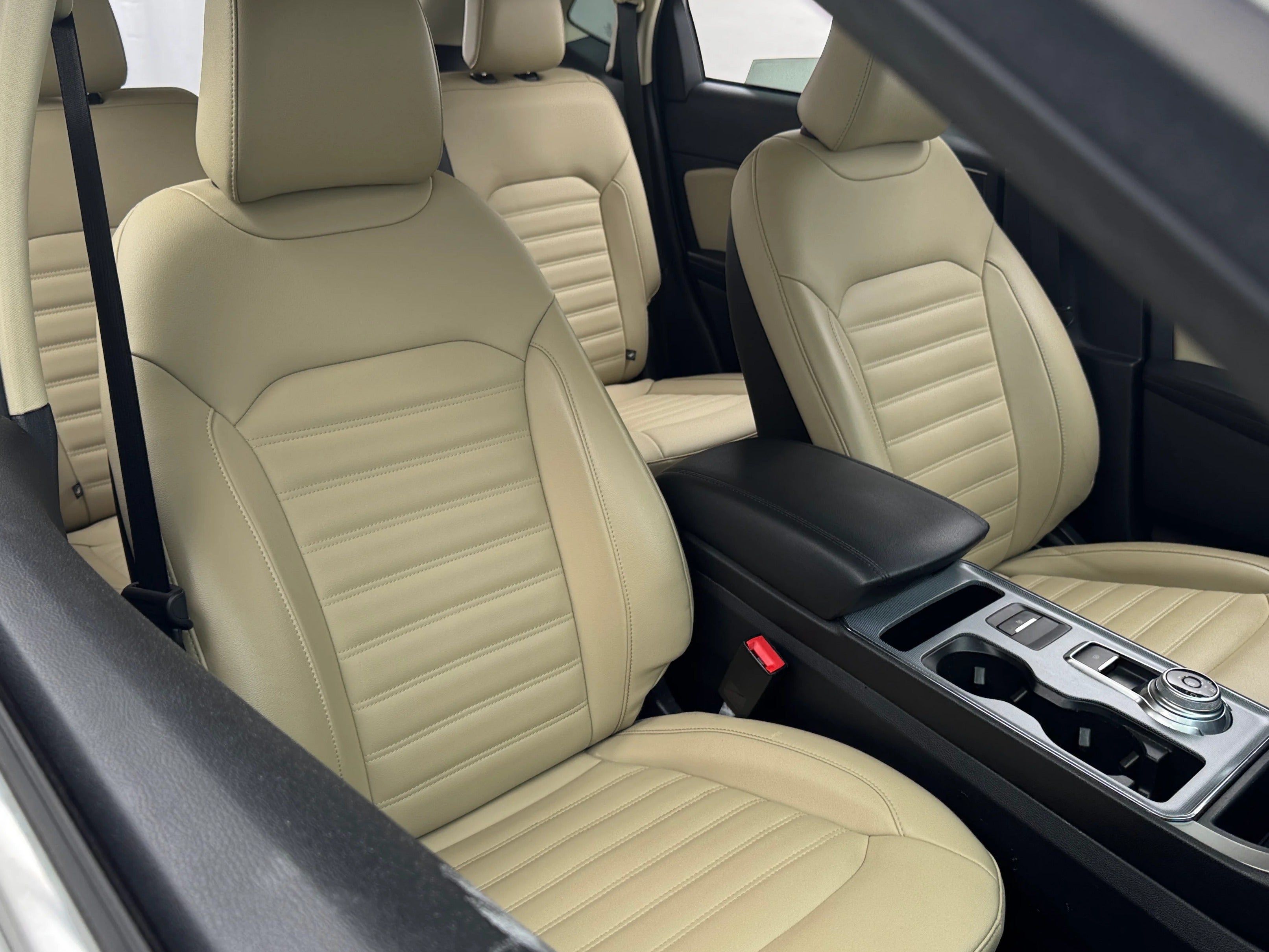 2021 Ford Edge