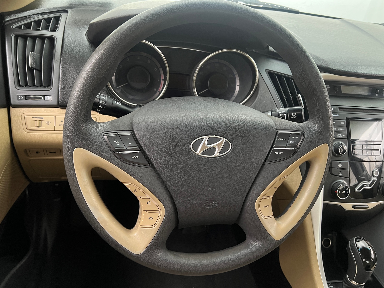 Thumbnail: 2011 Hyundai Sonata - 5
