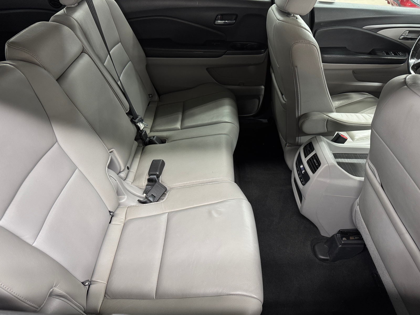 Thumbnail: 2019 Honda Pilot - 5