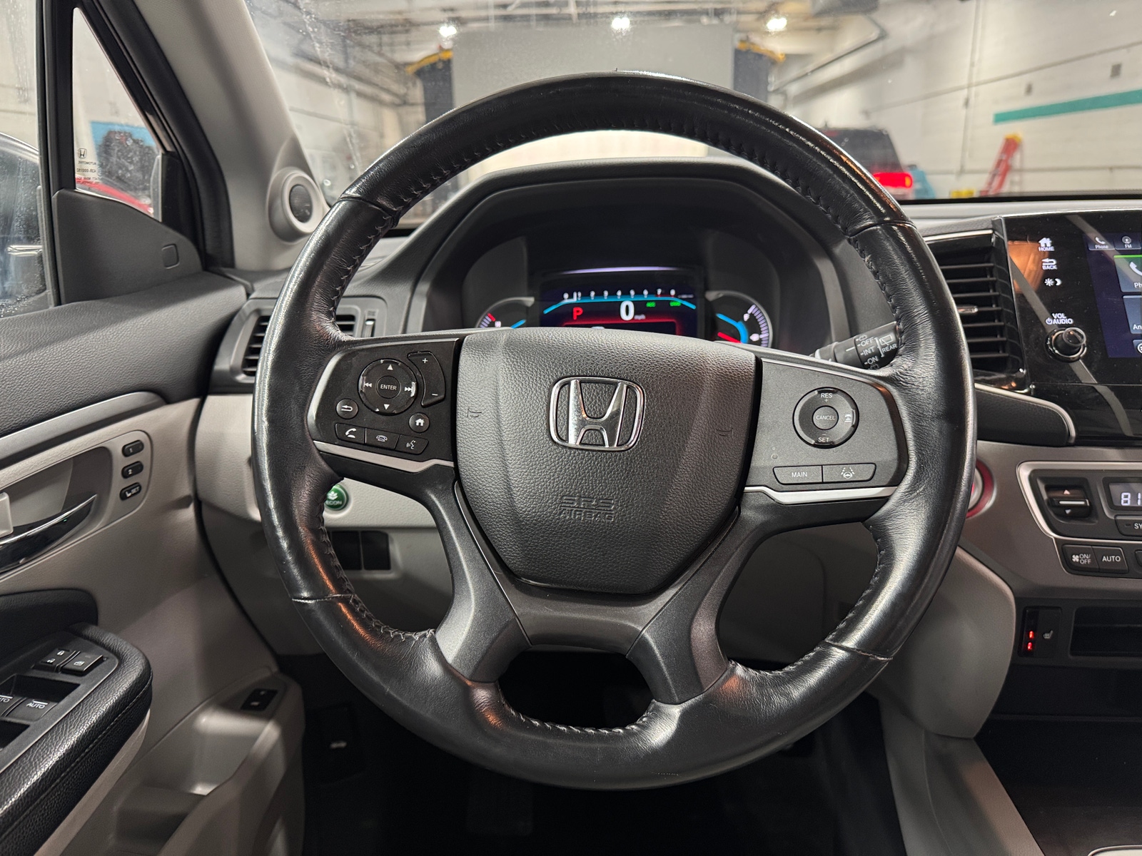 Thumbnail: 2019 Honda Pilot - 4