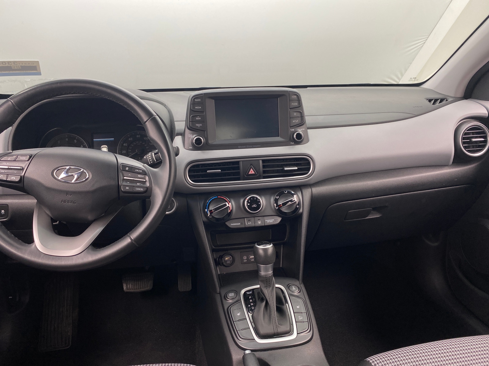 Thumbnail: 2021 Hyundai Kona - 3