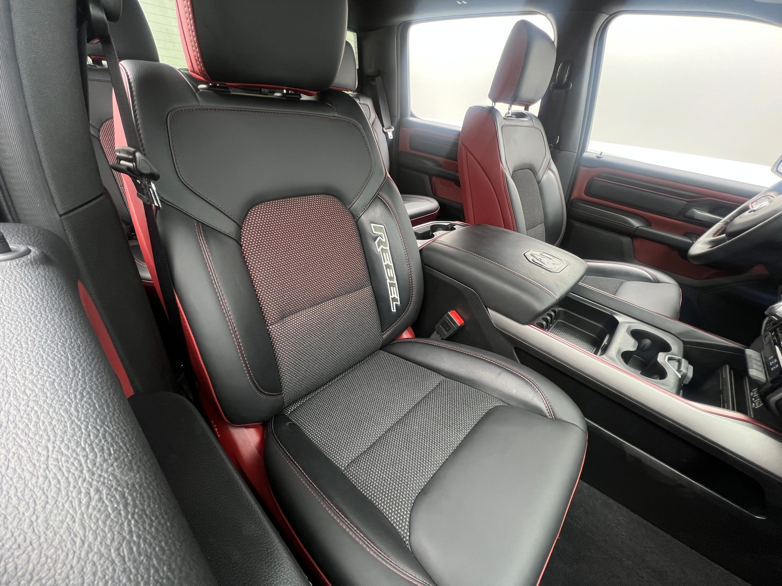Thumbnail: 2025 RAM 1500 - 2