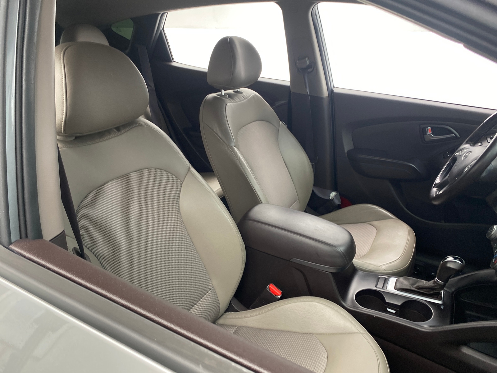 Thumbnail: 2015 Hyundai Tucson - 2