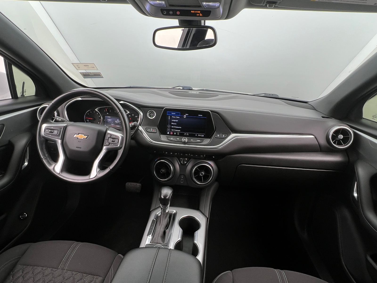 Thumbnail: 2020 Chevrolet Blazer - 3