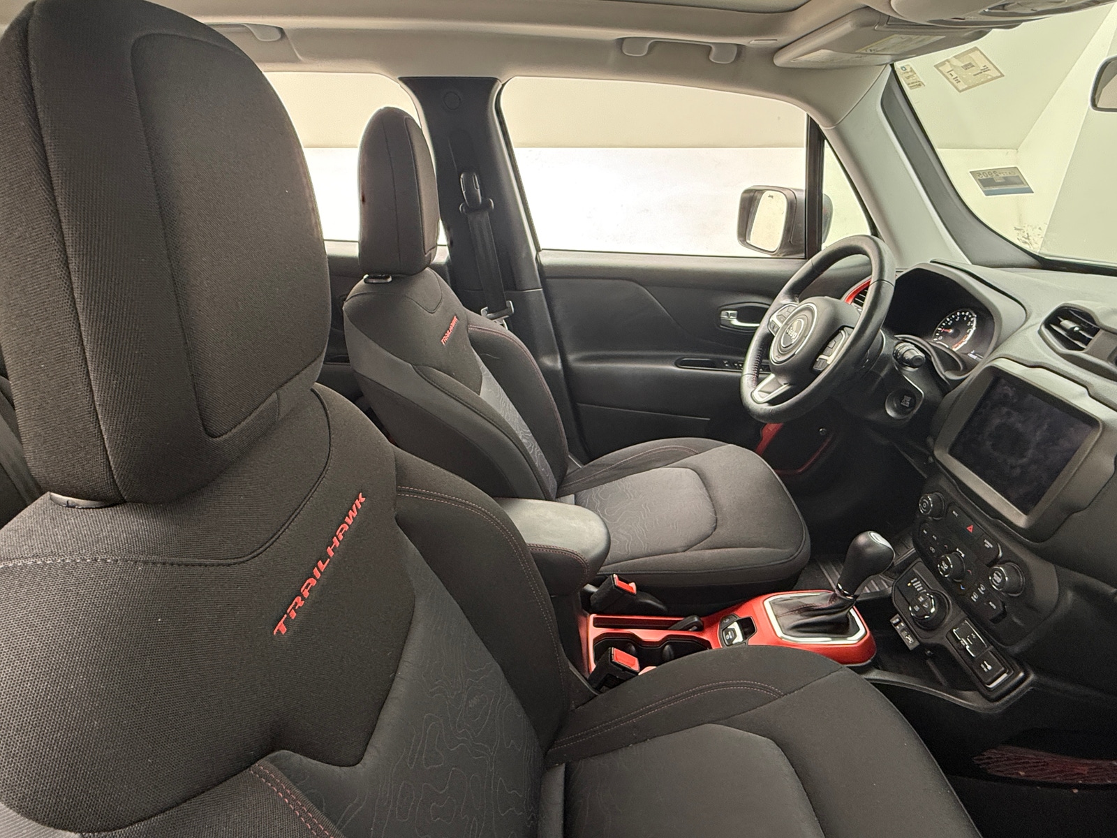 Thumbnail: 2019 Jeep Renegade - 2