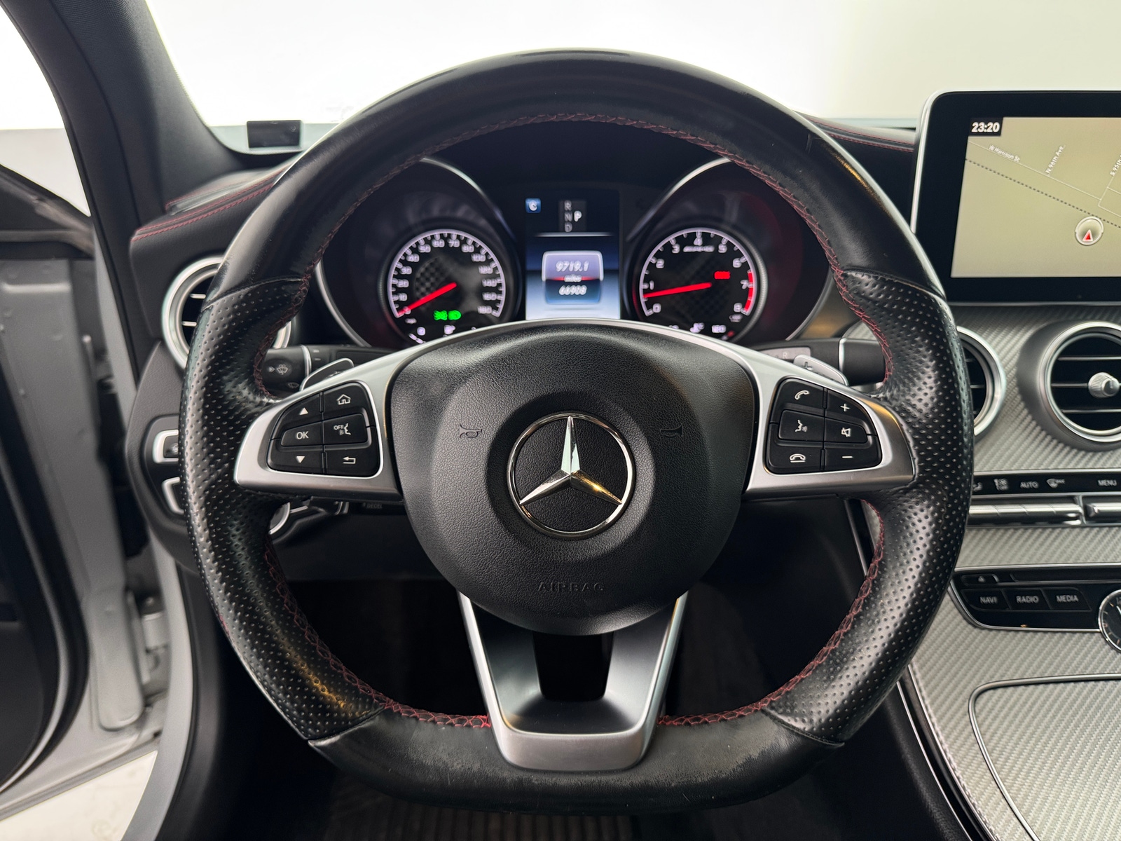 Thumbnail: 2017 Mercedes-Benz C-Class - 4