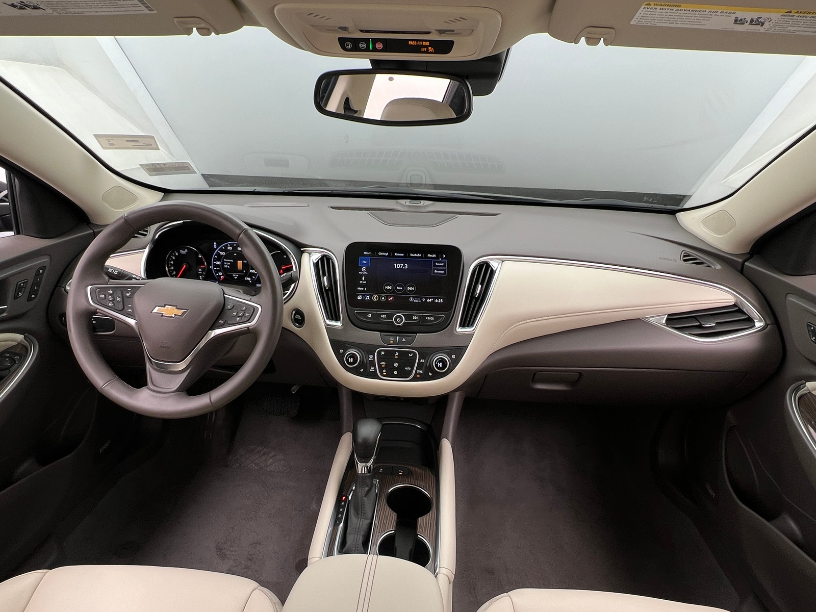 Thumbnail: 2024 Chevrolet Malibu - 2