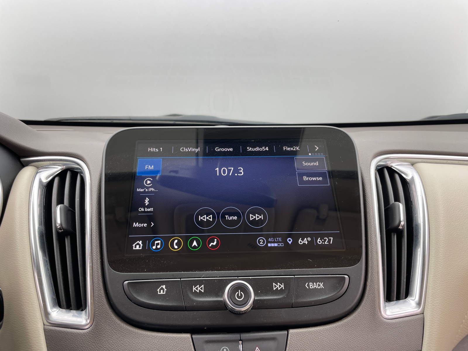 Thumbnail: 2024 Chevrolet Malibu - 3