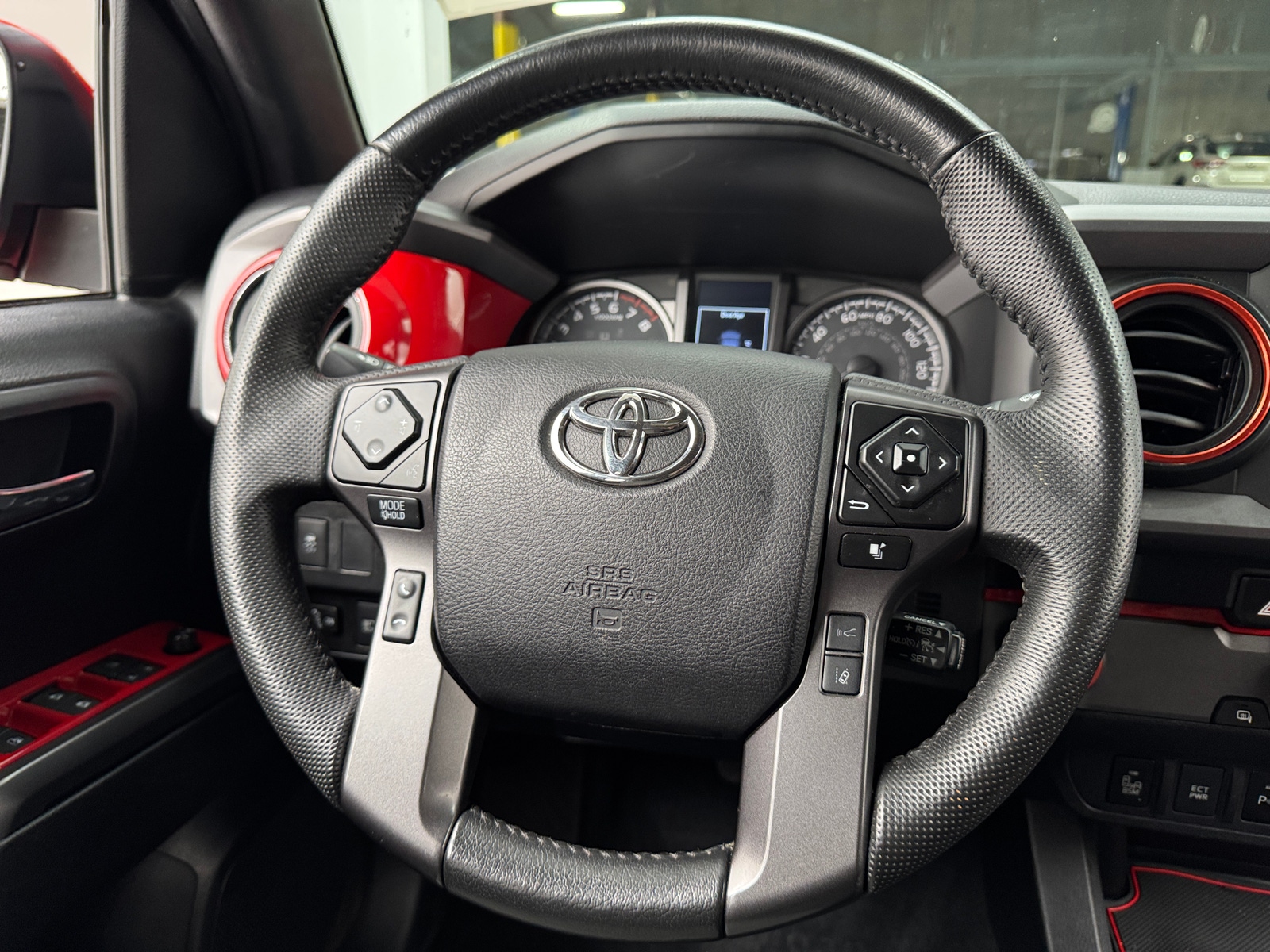 Thumbnail: 2022 Toyota Tacoma - 5