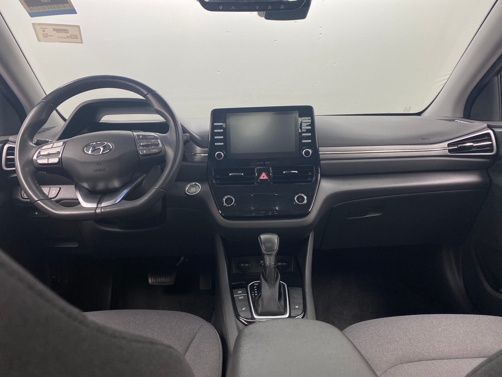 Thumbnail: 2020 Hyundai Ioniq - 3