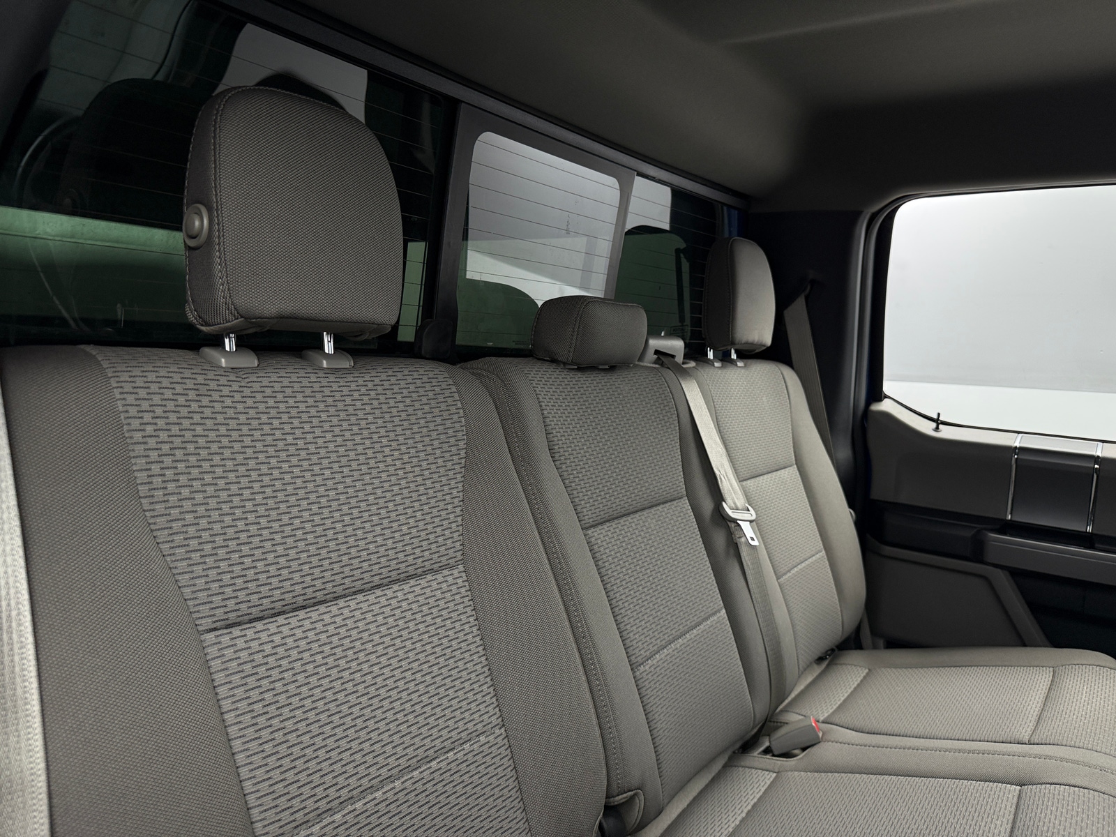Thumbnail: 2018 Ford Econoline - 6