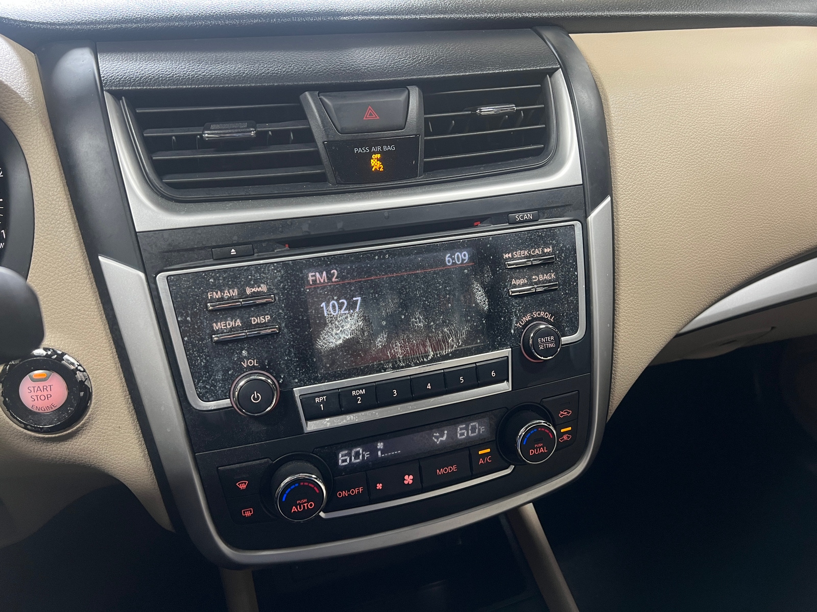 Thumbnail: 2016 Nissan Altima - 4
