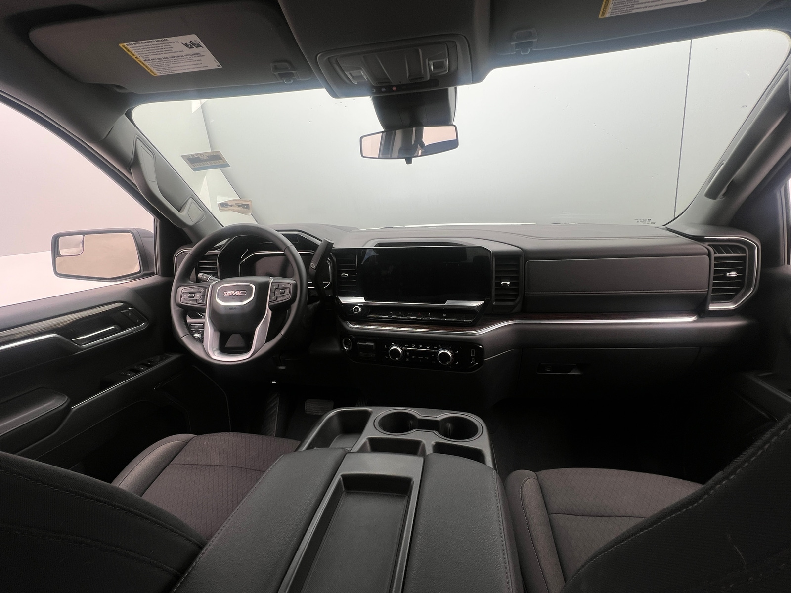 Thumbnail: 2023 GMC Sierra 1500 - 3