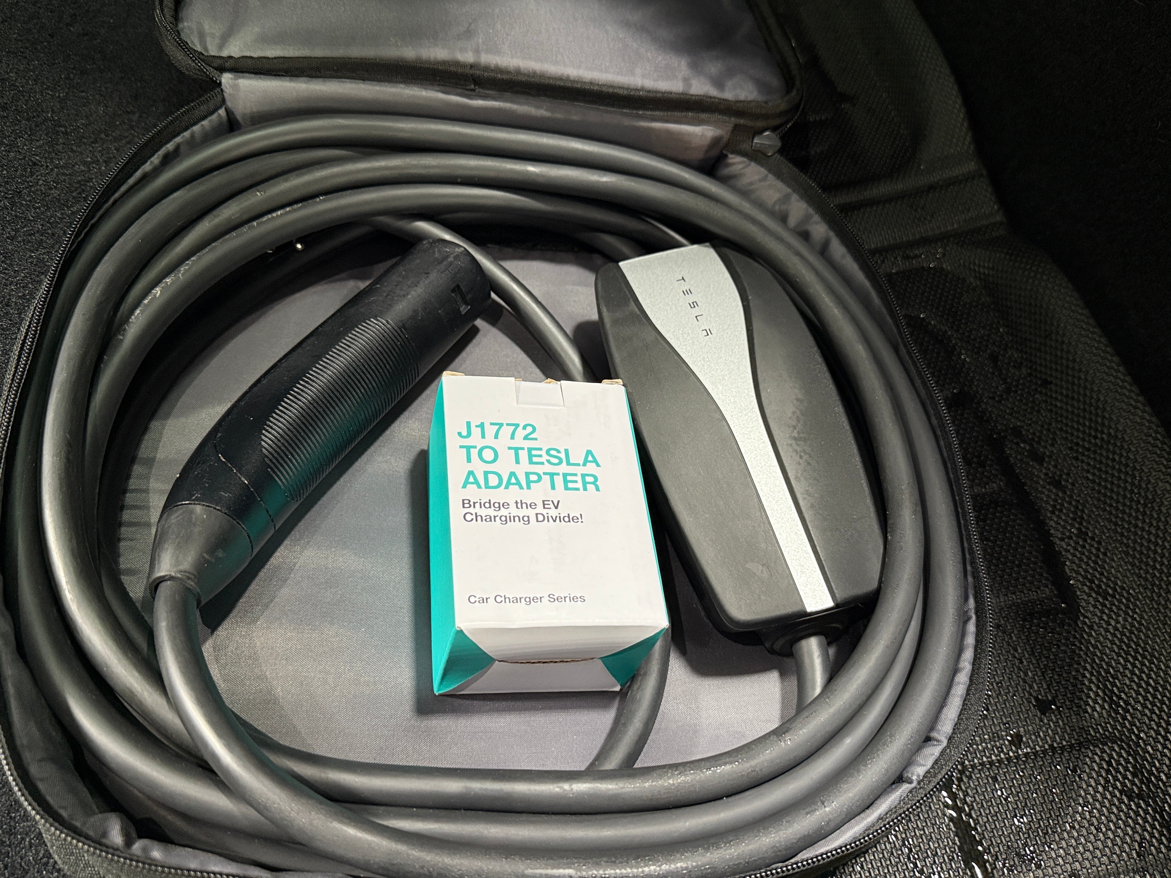 Used 2022 Tesla Model Y Long Range with VIN 7SAYGDEE4NA009917 for sale in Oak Creek, WI