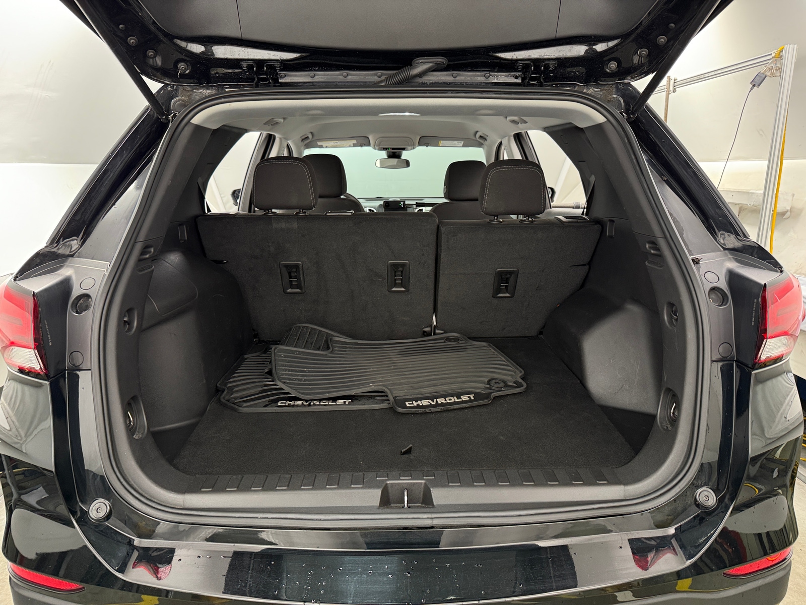 Thumbnail: 2023 Chevrolet Equinox - 7