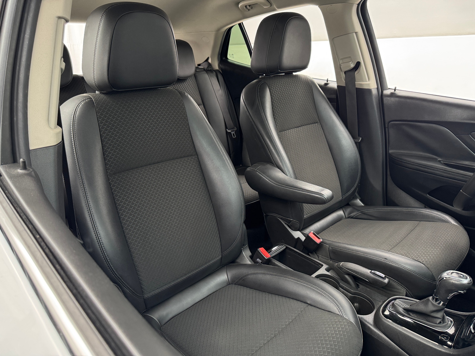 Thumbnail: 2018 Buick Encore - 2
