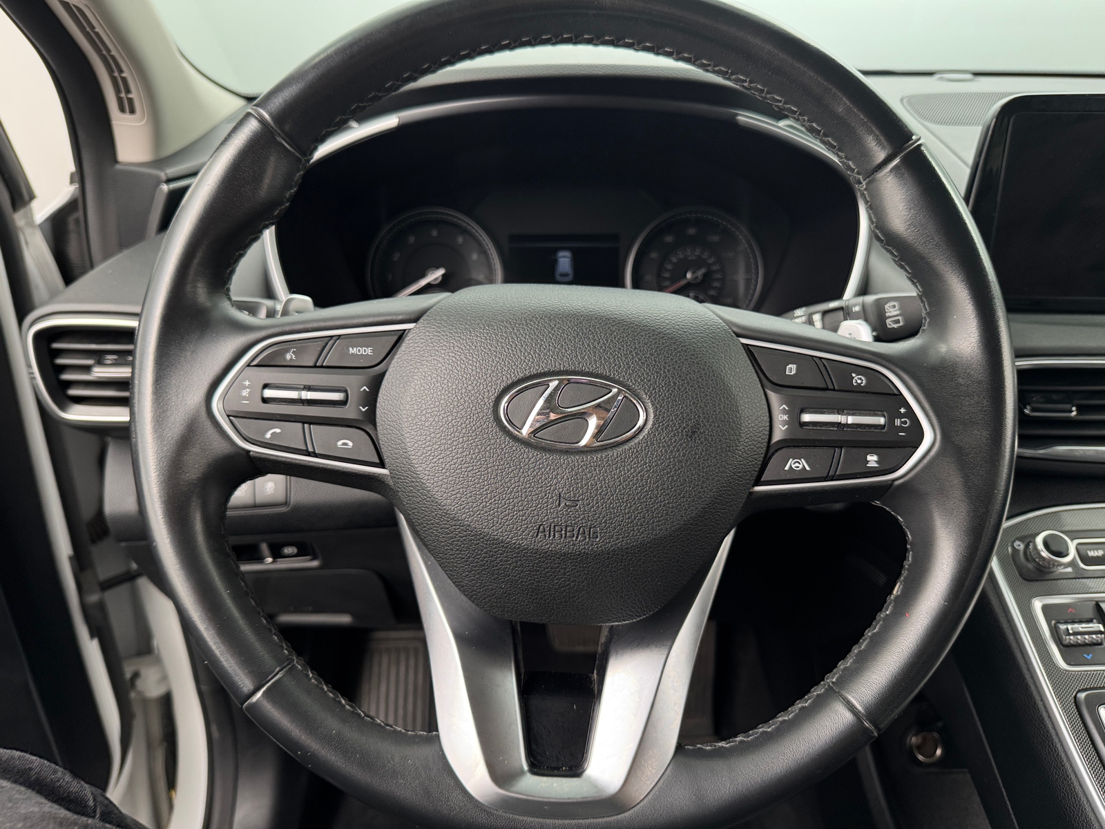 Thumbnail: 2023 Hyundai Santa Fe - 5