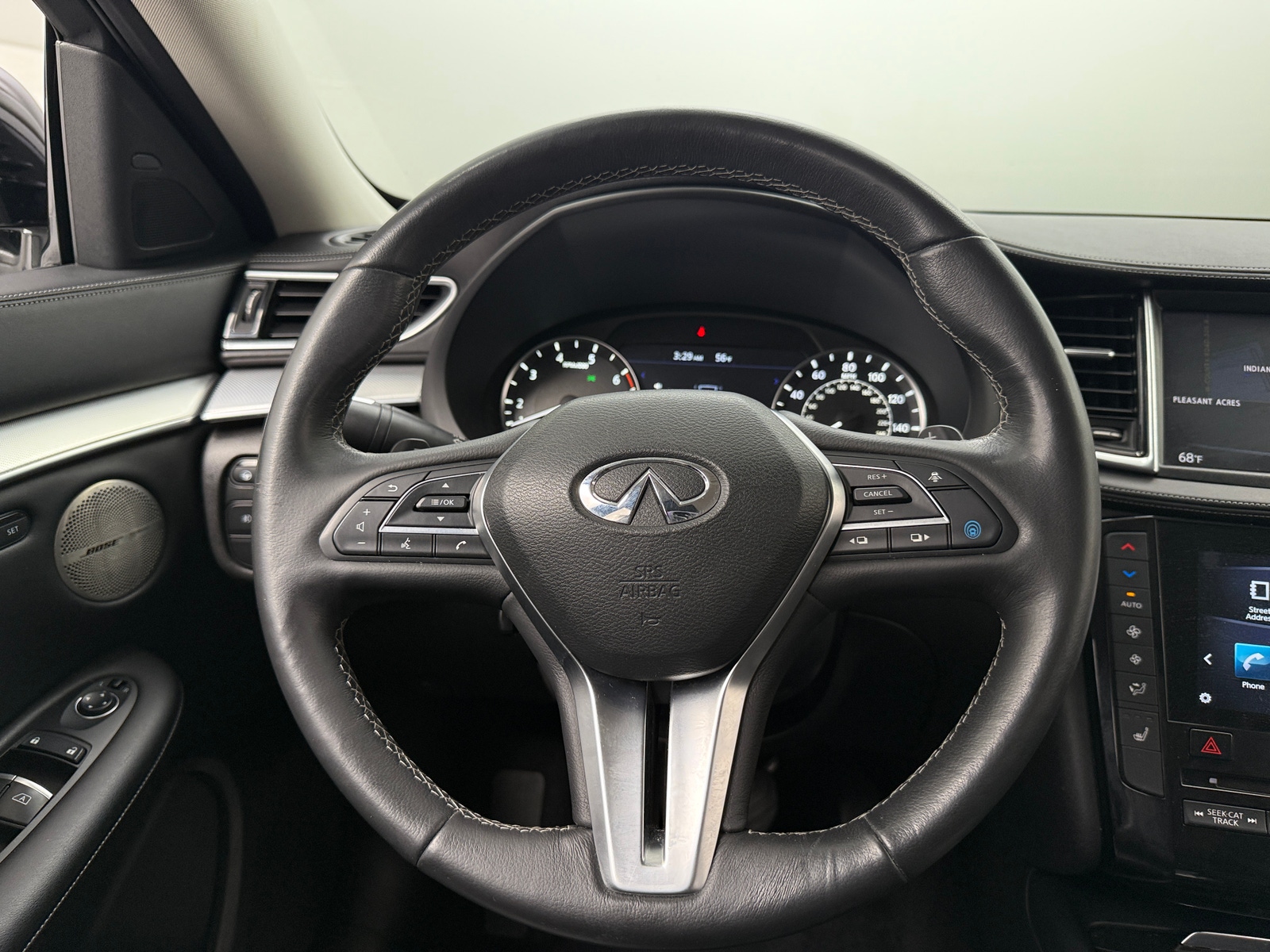 Thumbnail: 2019 INFINITI QX50 - 4