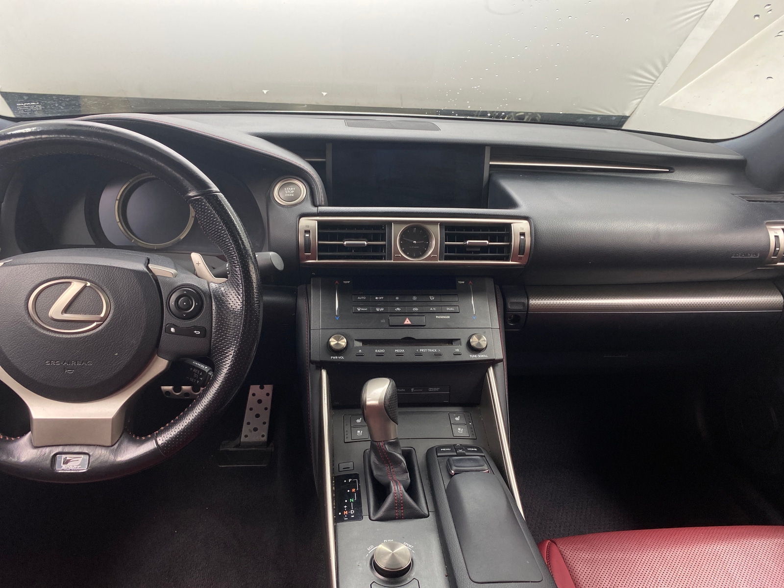 Thumbnail: 2016 Lexus IS - 2
