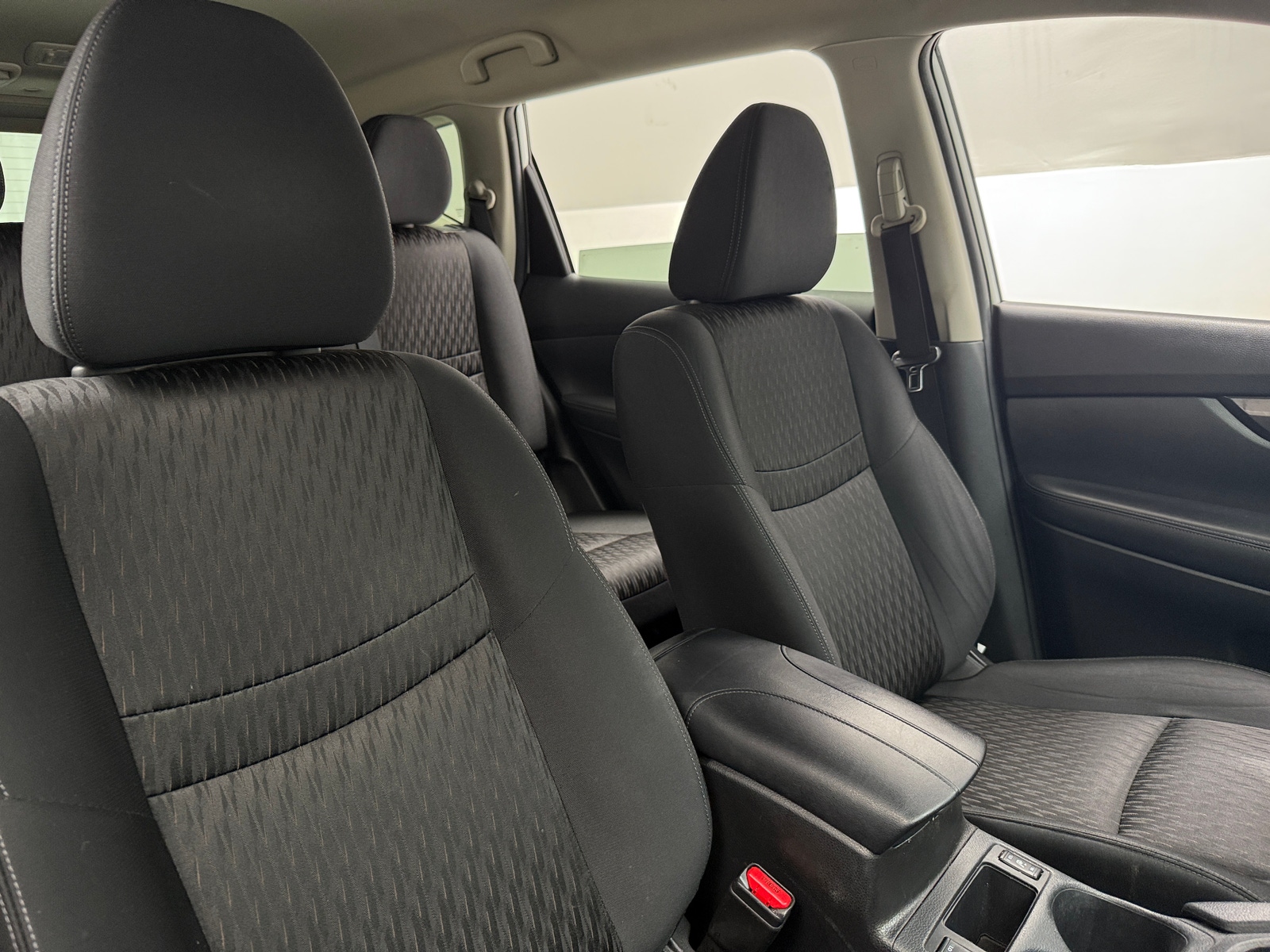 Thumbnail: 2018 Nissan Rogue - 2