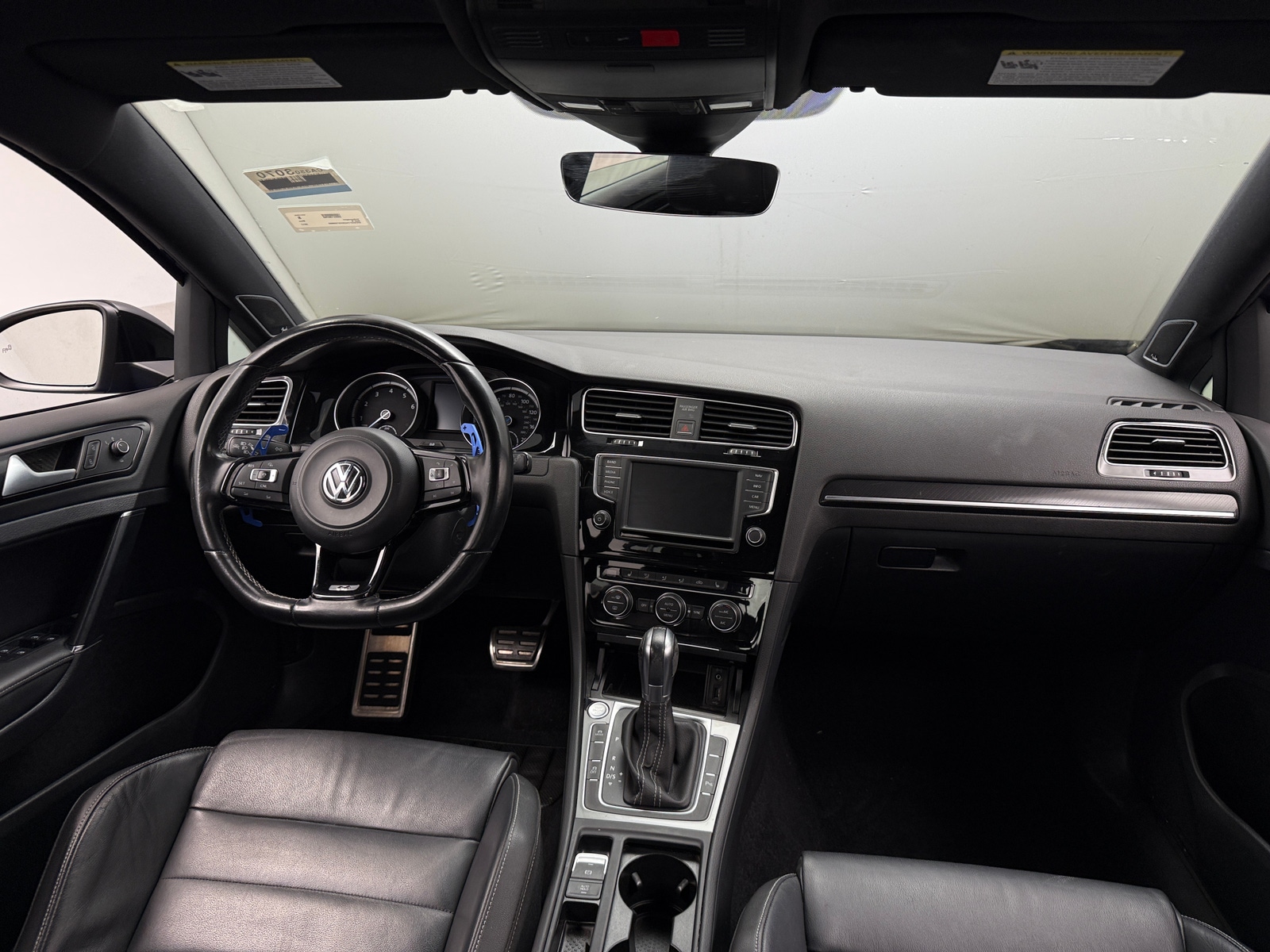 Thumbnail: 2017 Volkswagen Golf - 2