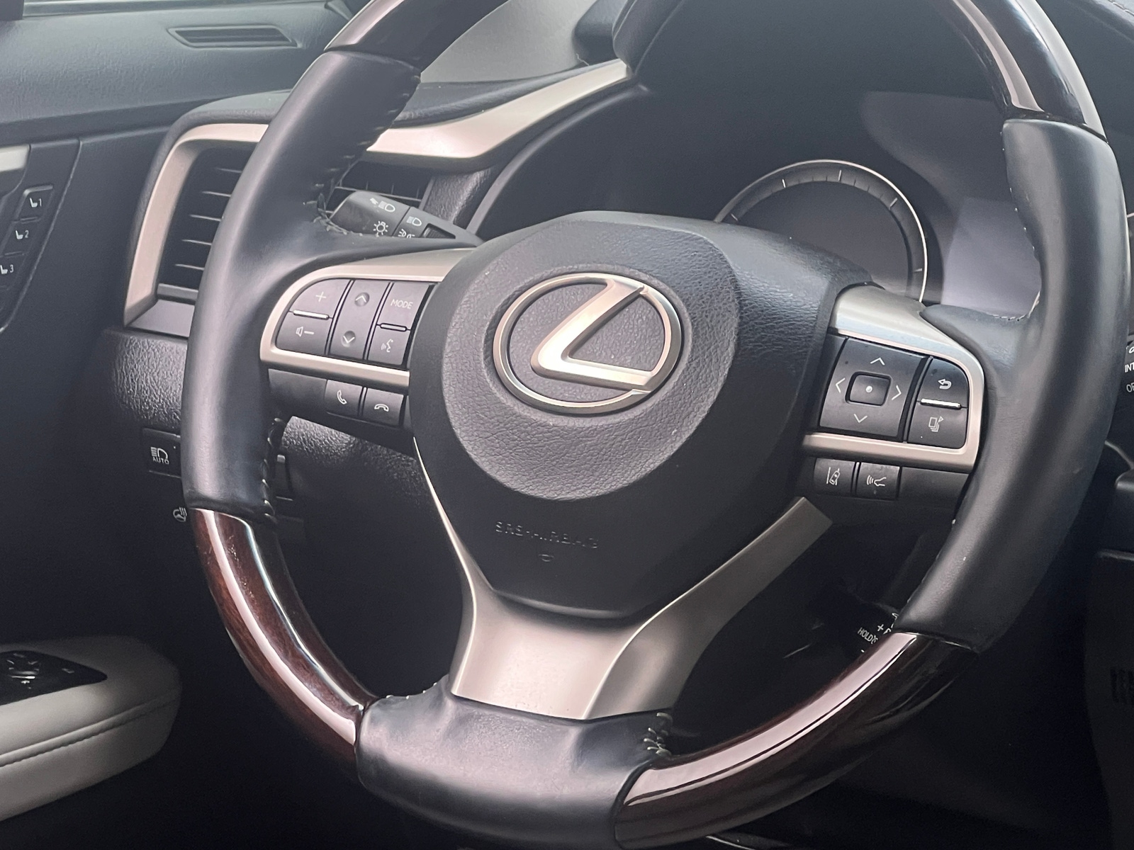 Thumbnail: 2017 Lexus RX - 5