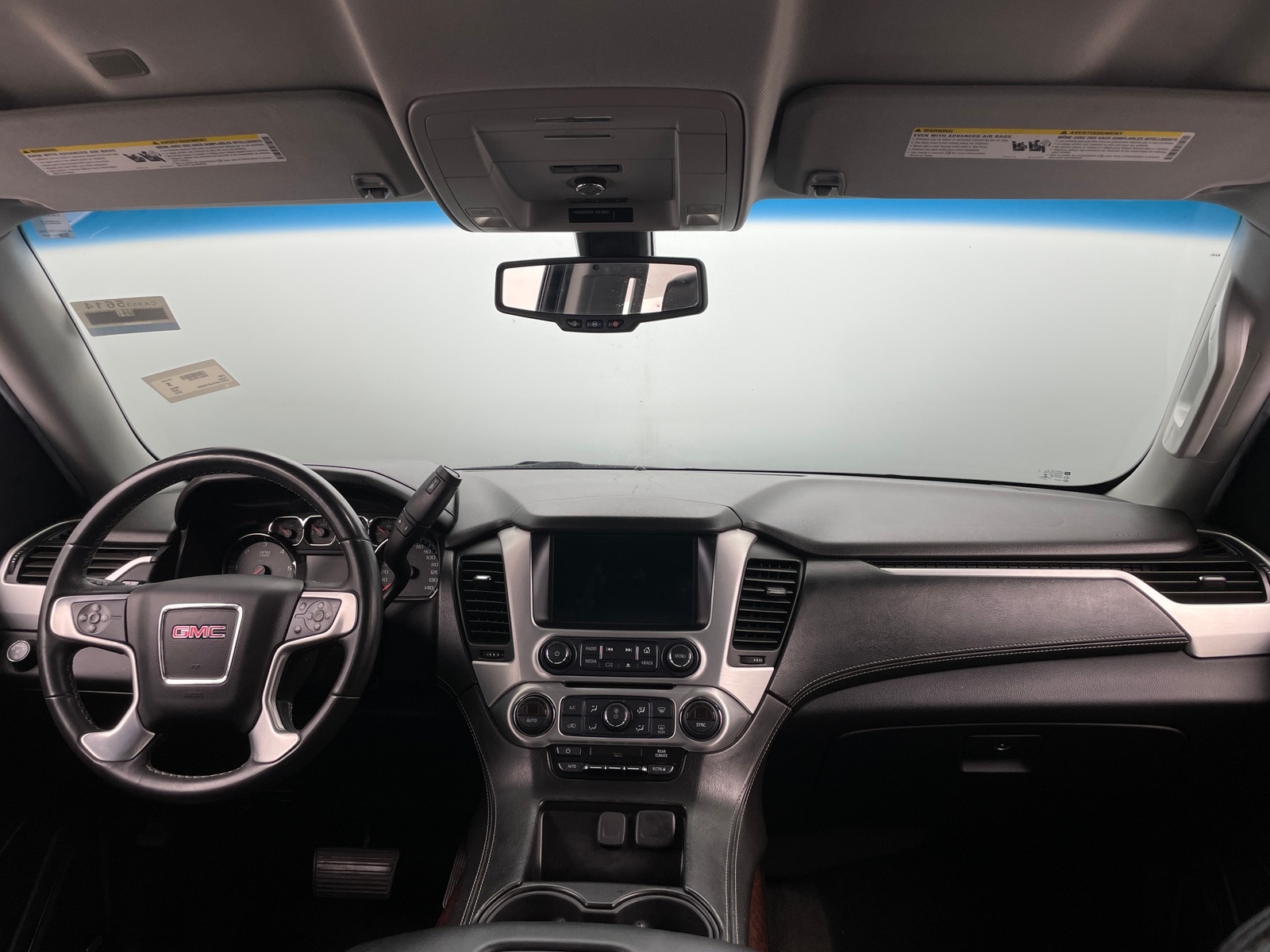 Thumbnail: 2018 GMC Yukon - 3