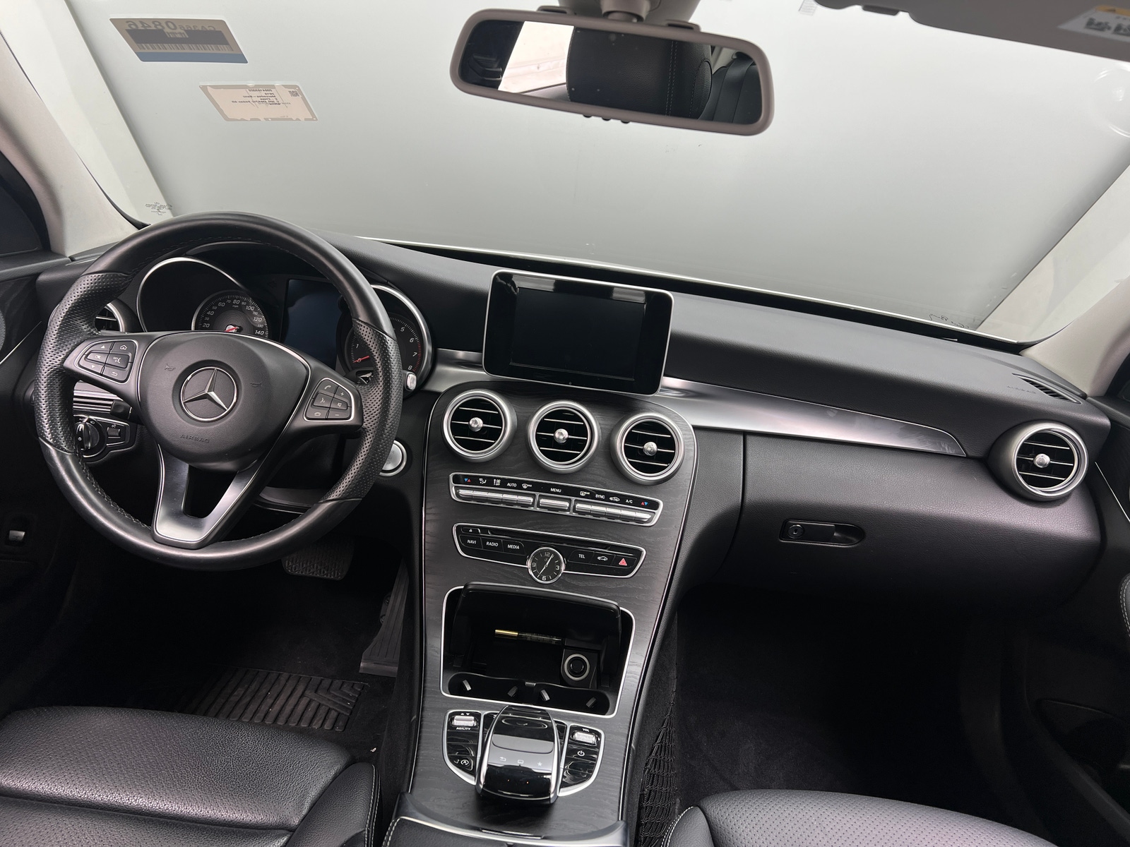 Thumbnail: 2015 Mercedes-Benz C-Class - 2