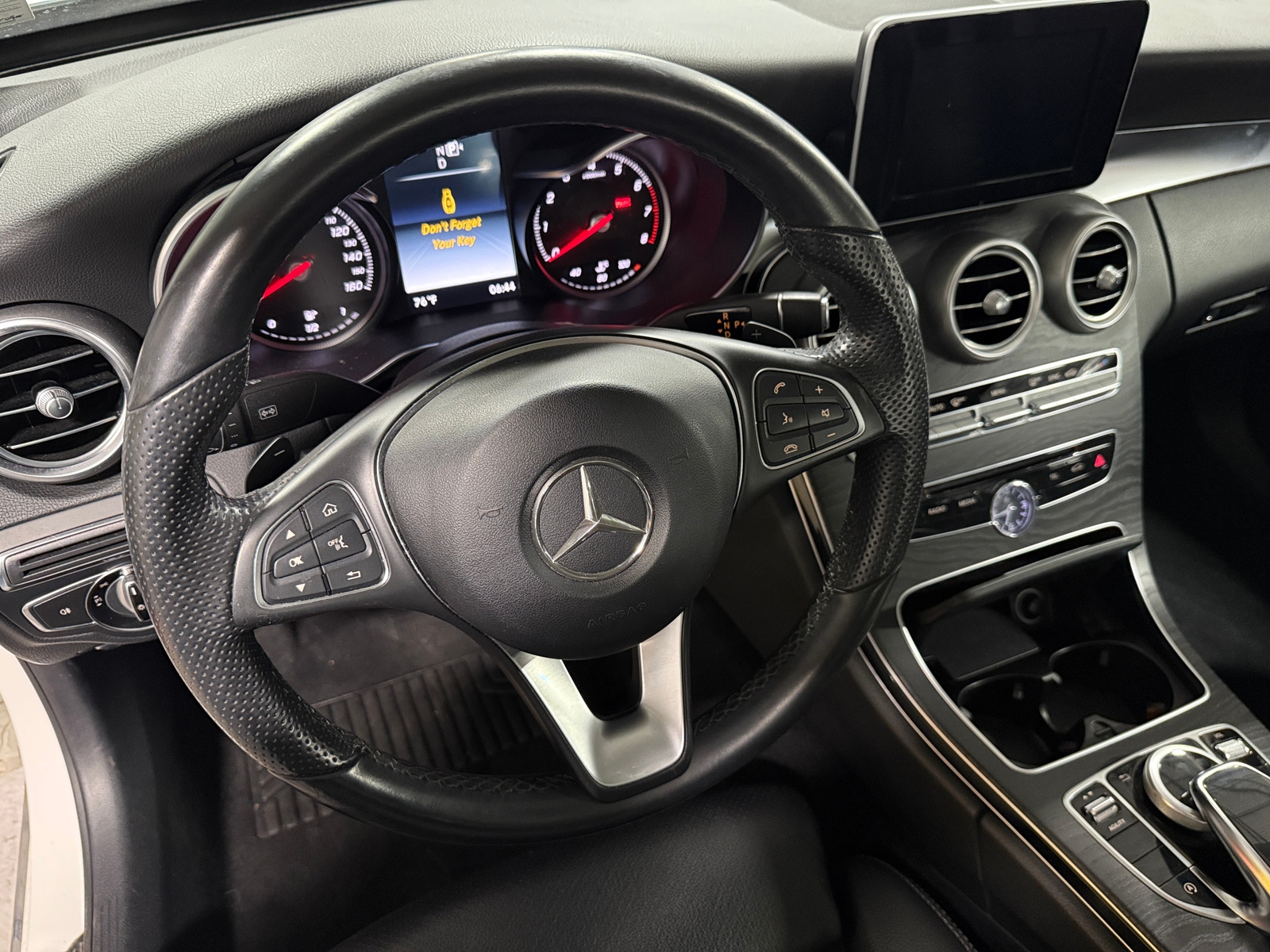 Thumbnail: 2015 Mercedes-Benz C-Class - 4