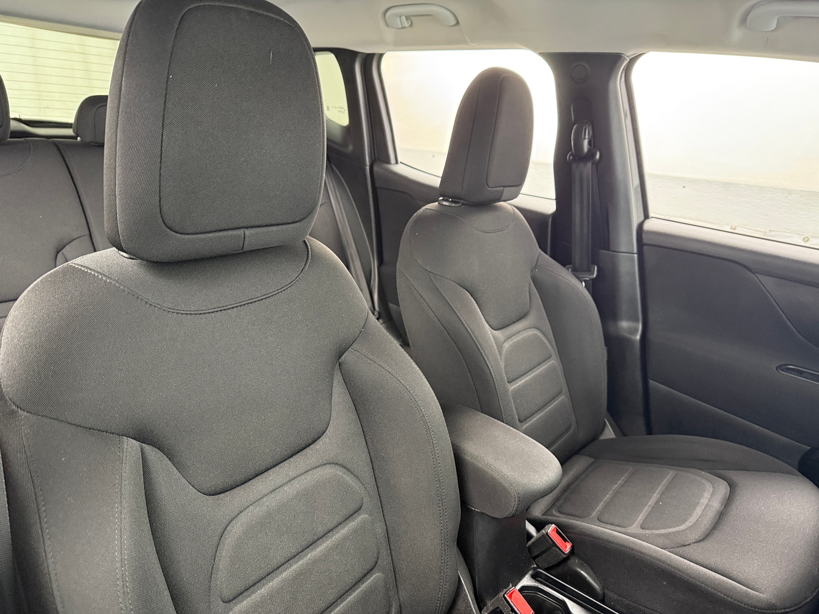 Thumbnail: 2019 Jeep Renegade - 2