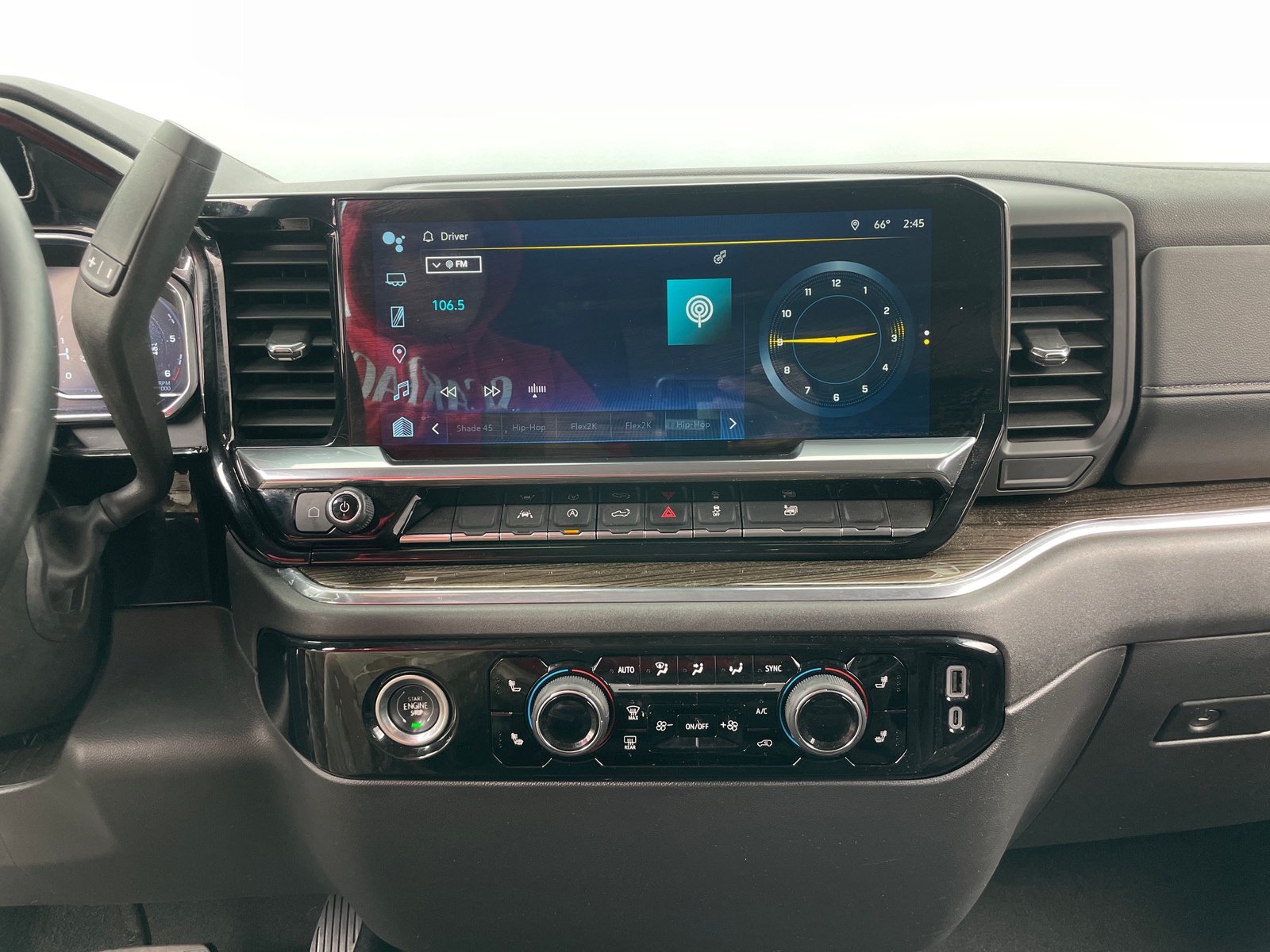 Thumbnail: 2024 Chevrolet Silverado 1500 - 4