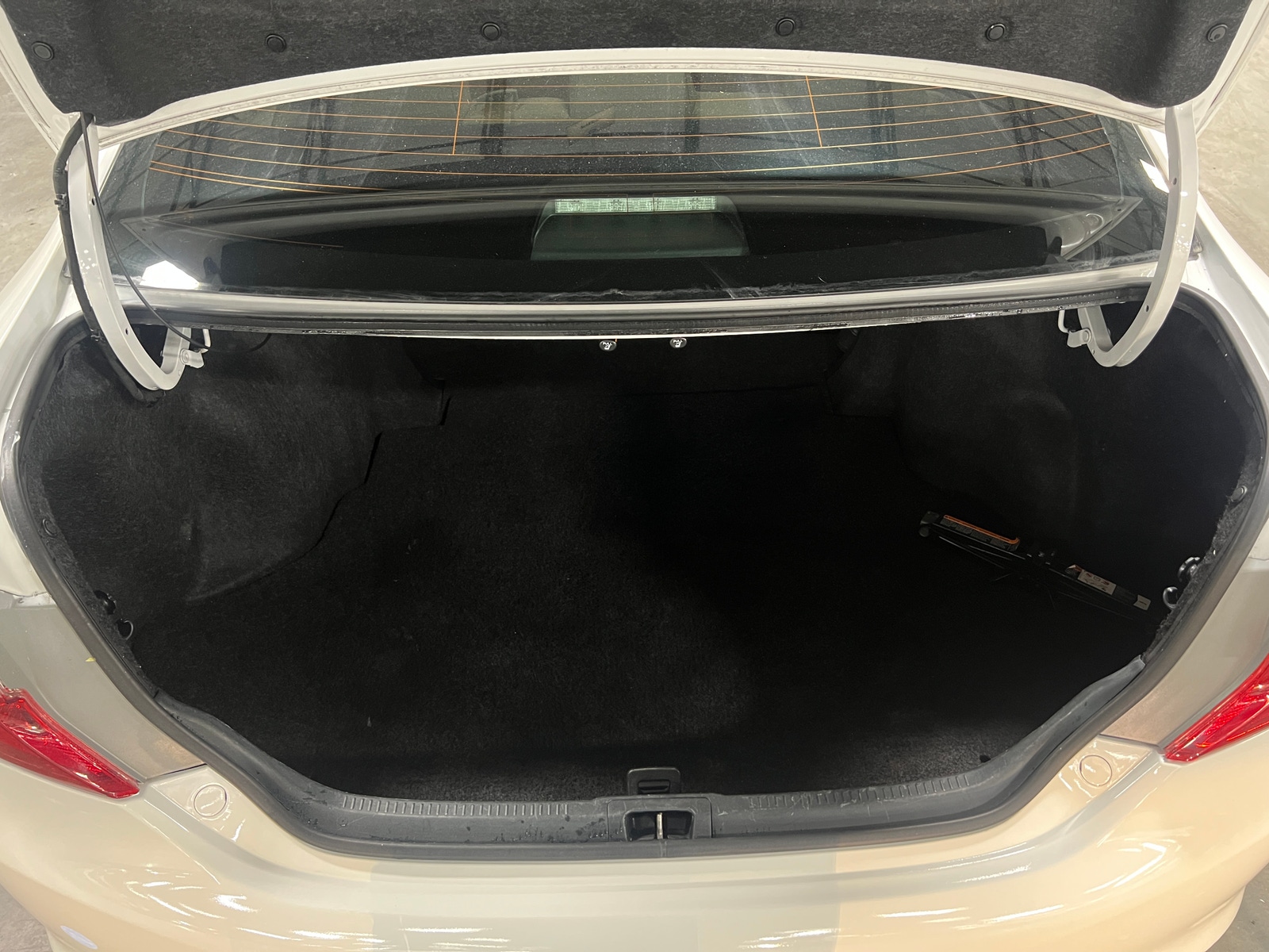 Thumbnail: 2014 Toyota Camry - 7