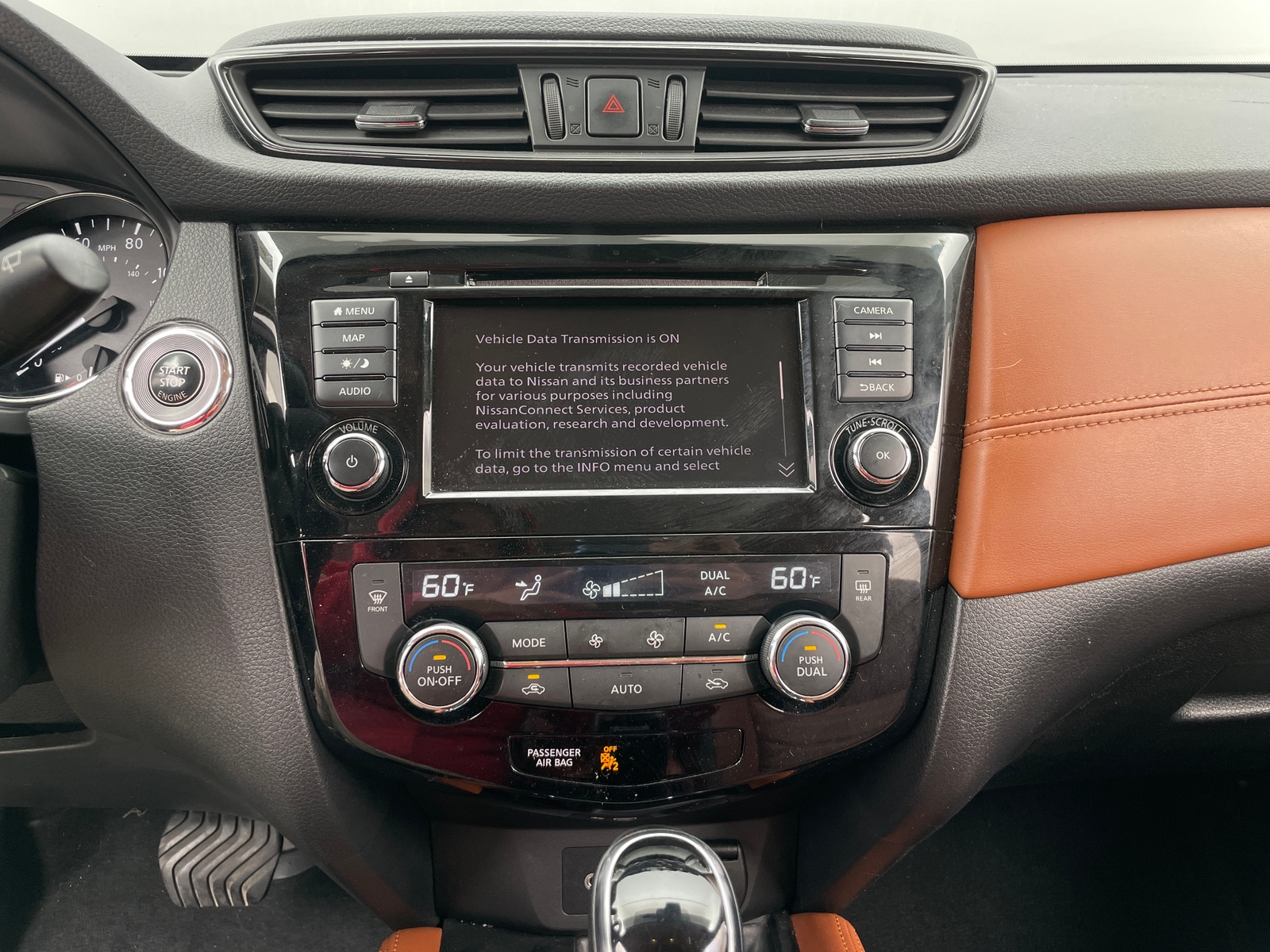 Thumbnail: 2018 Nissan Rogue - 3