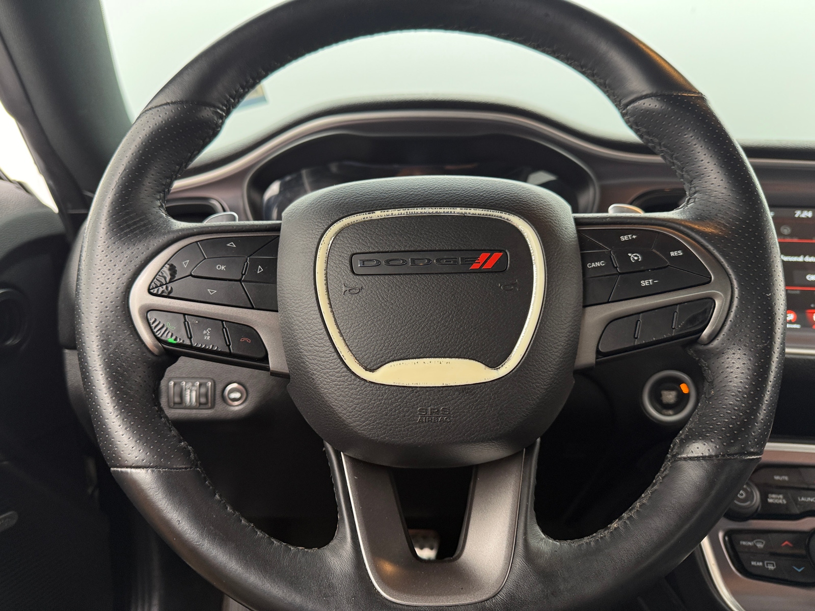Thumbnail: 2019 Dodge Challenger - 3