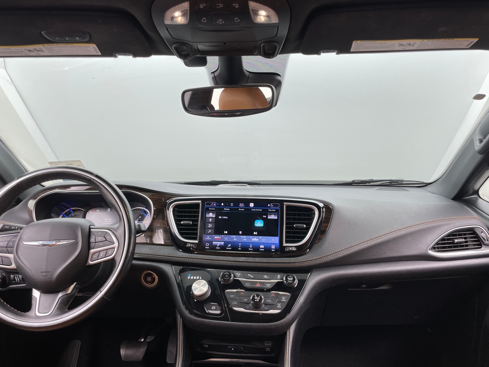Thumbnail: 2021 Chrysler Pacifica - 2