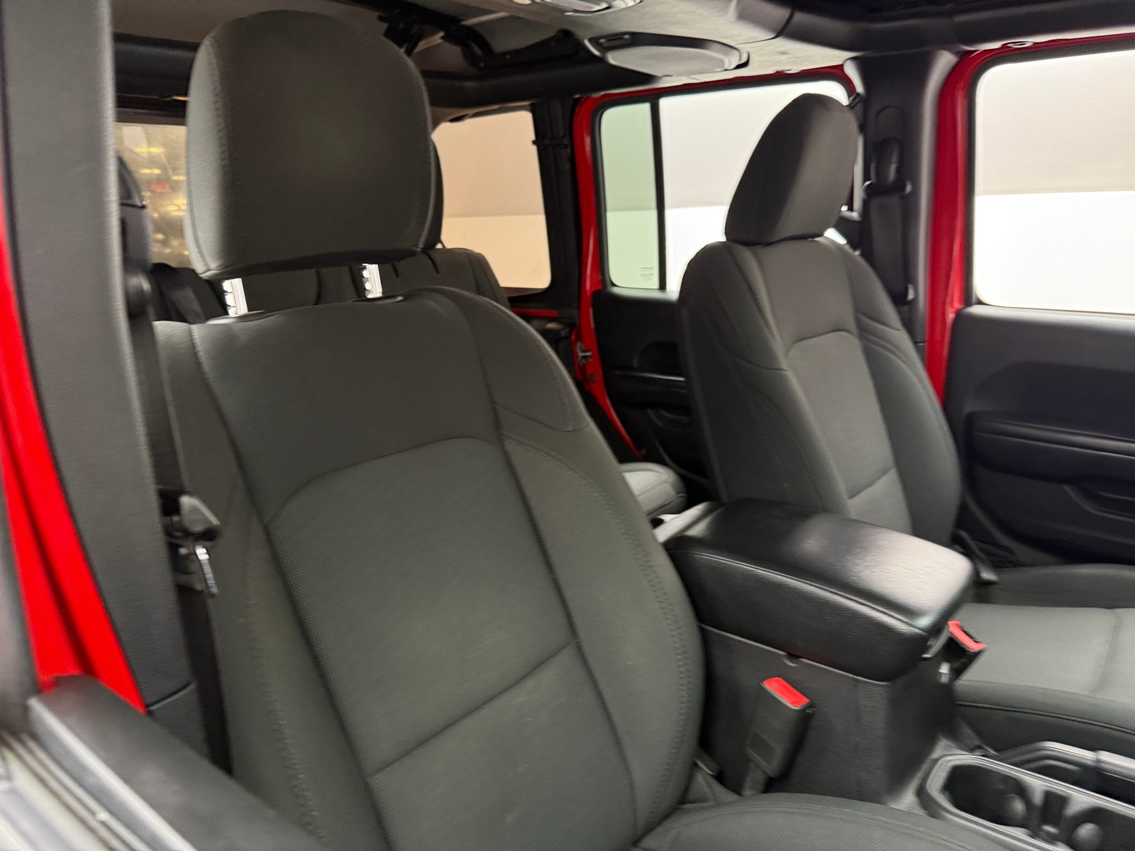 Thumbnail: 2019 Jeep Wrangler - 2
