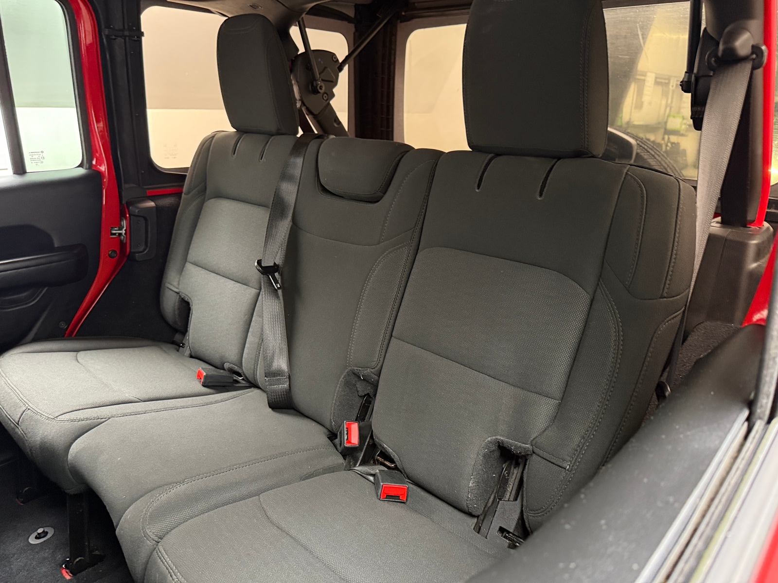 Thumbnail: 2019 Jeep Wrangler - 6