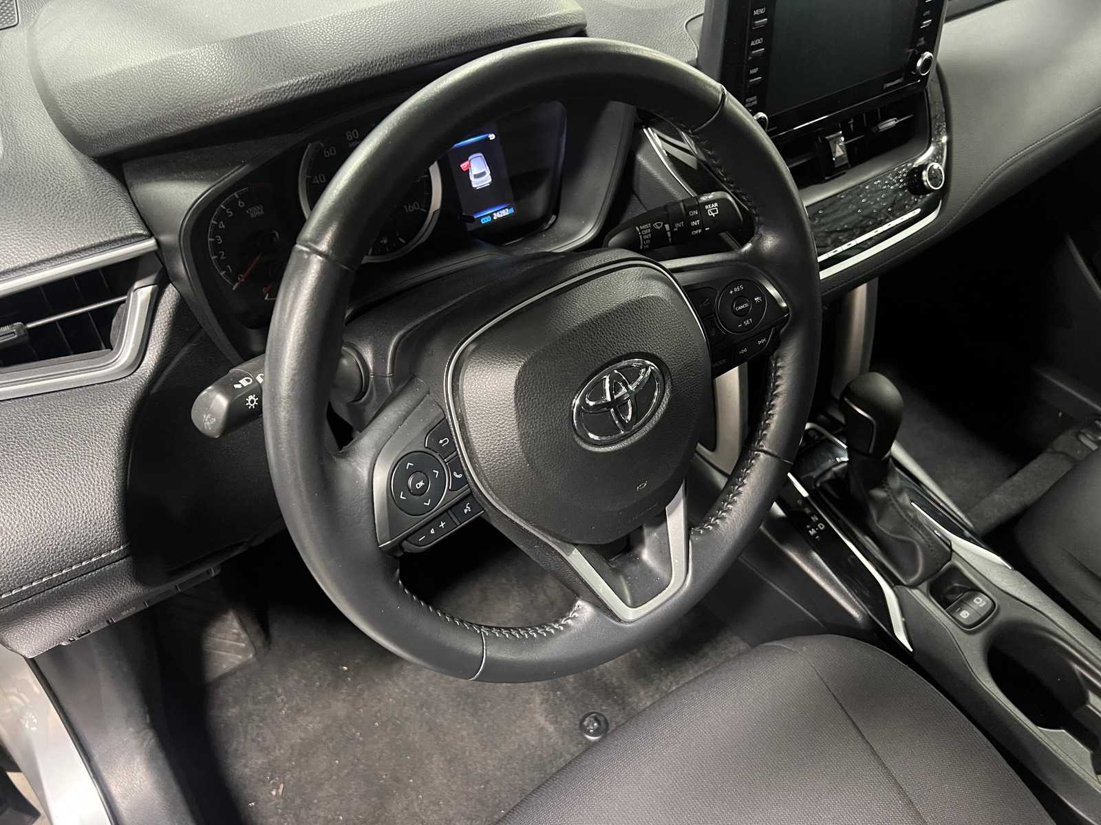 Thumbnail: 2022 Toyota Corolla Cross - 5