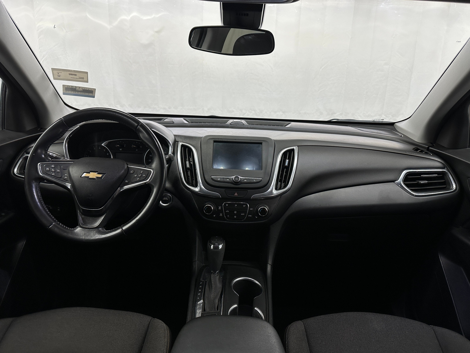 Thumbnail: 2021 Chevrolet Equinox - 3