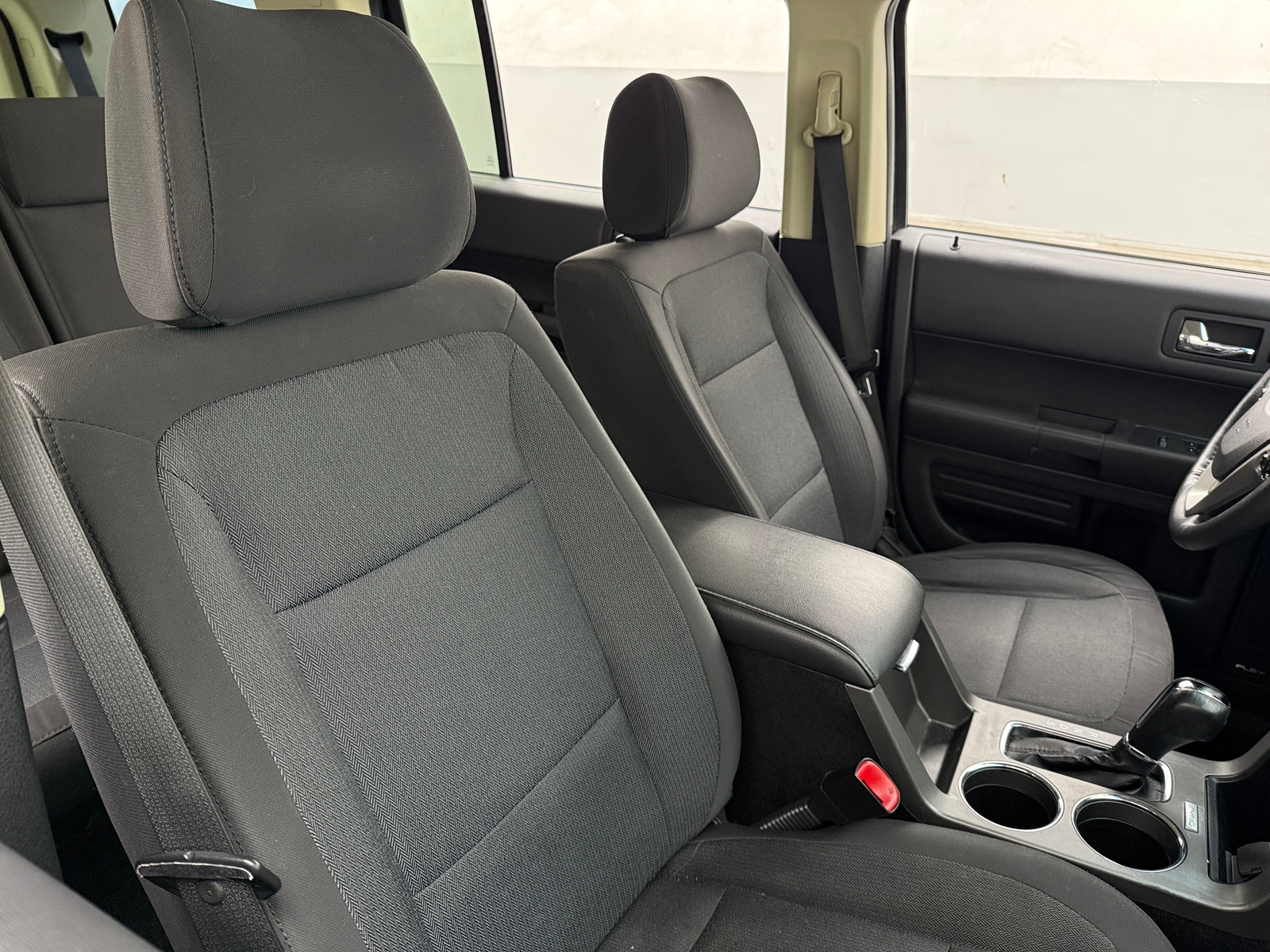 Thumbnail: 2019 Ford Flex - 2