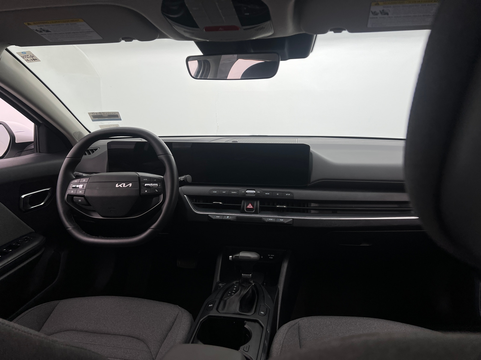 Thumbnail: 2025 Kia K4 - 3