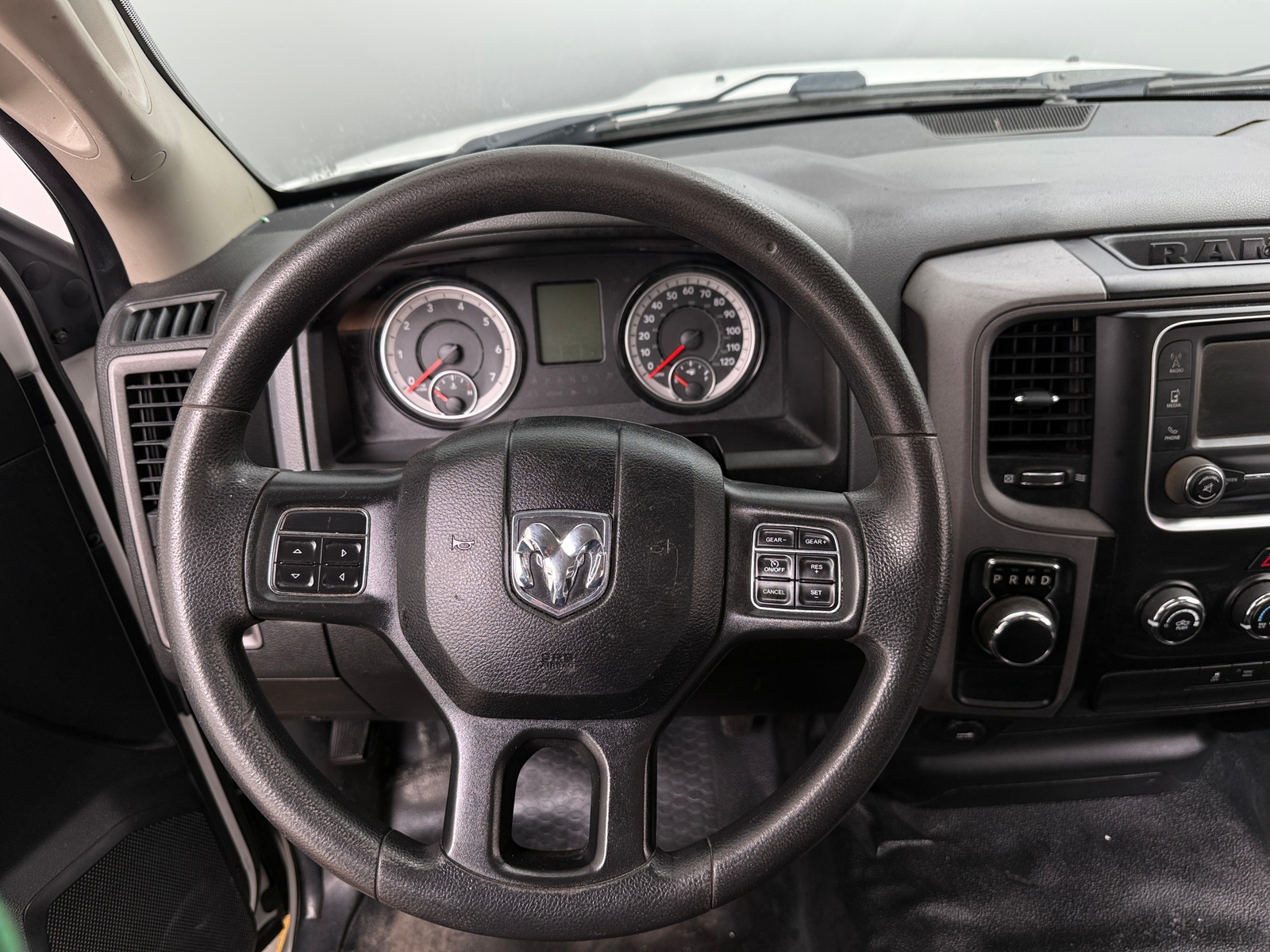 Thumbnail: 2020 RAM 1500 Classic - 5