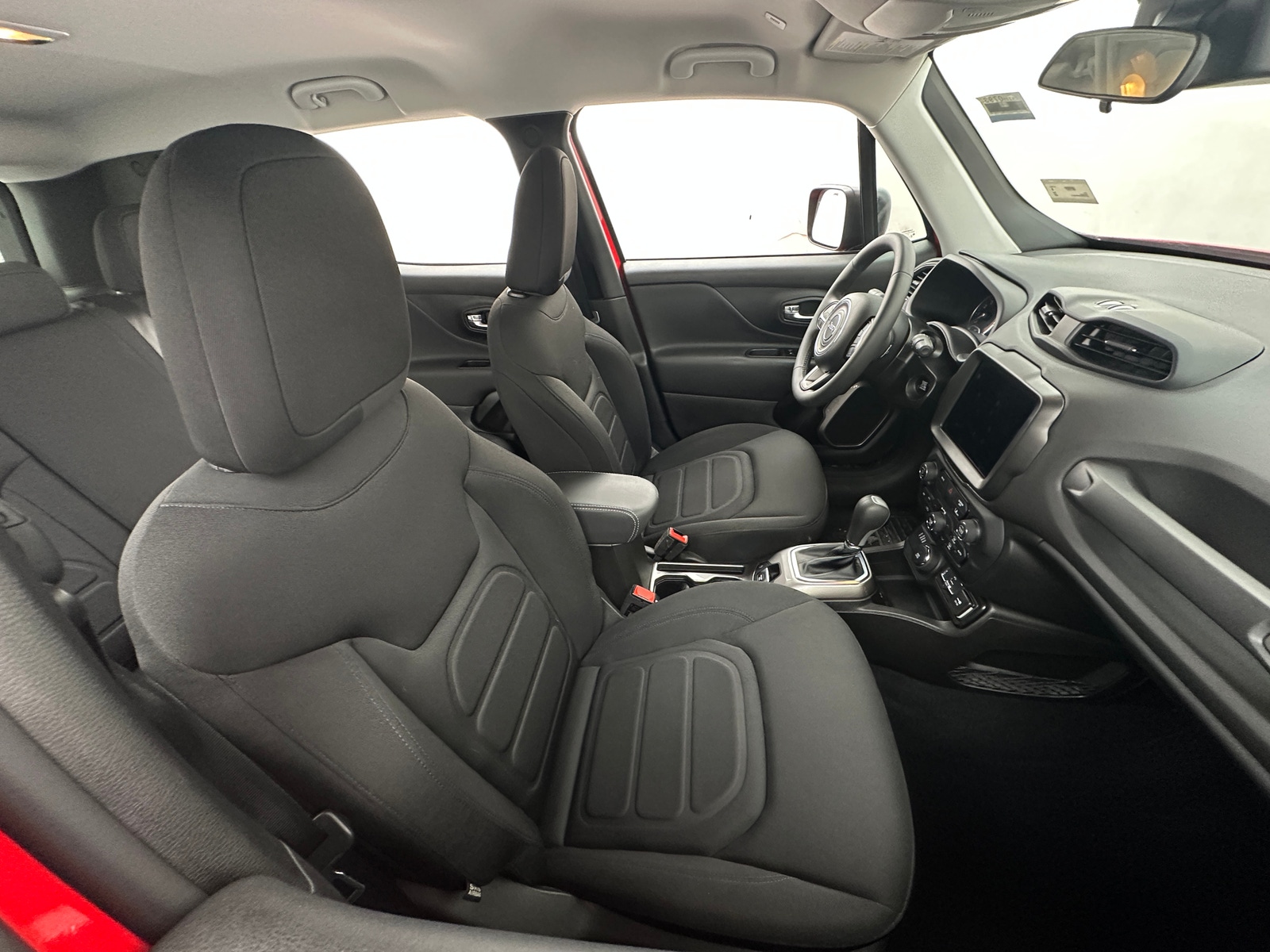 Thumbnail: 2022 Jeep Renegade - 2