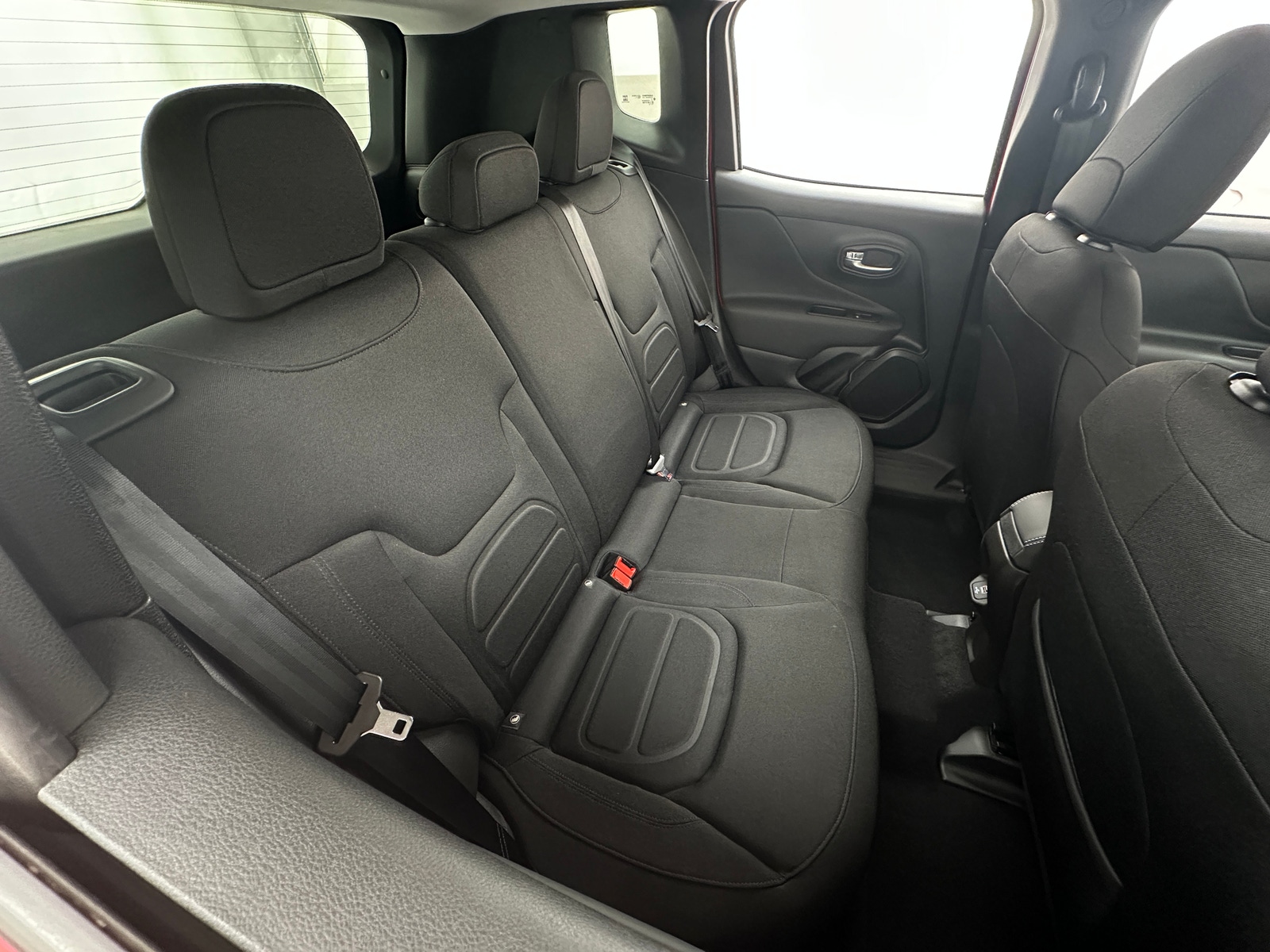 Thumbnail: 2022 Jeep Renegade - 6