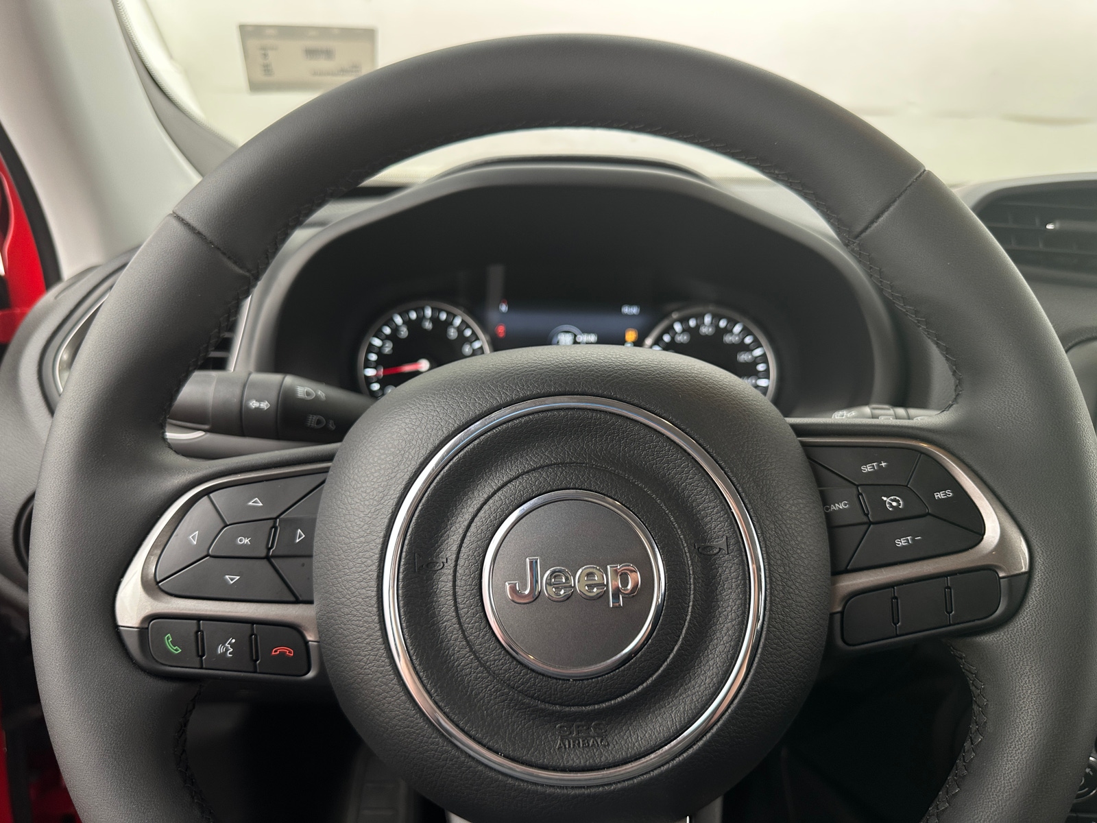 Thumbnail: 2022 Jeep Renegade - 5