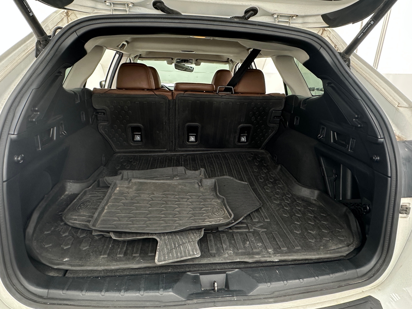Thumbnail: 2020 Subaru Outback - 6