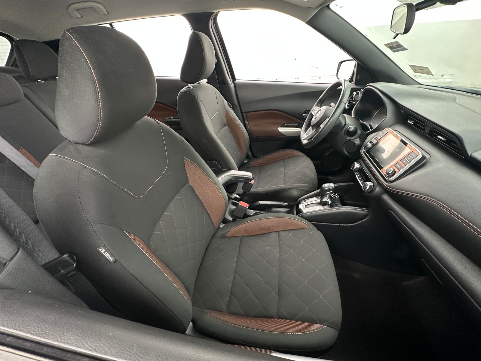 Thumbnail: 2020 Nissan Kicks - 2
