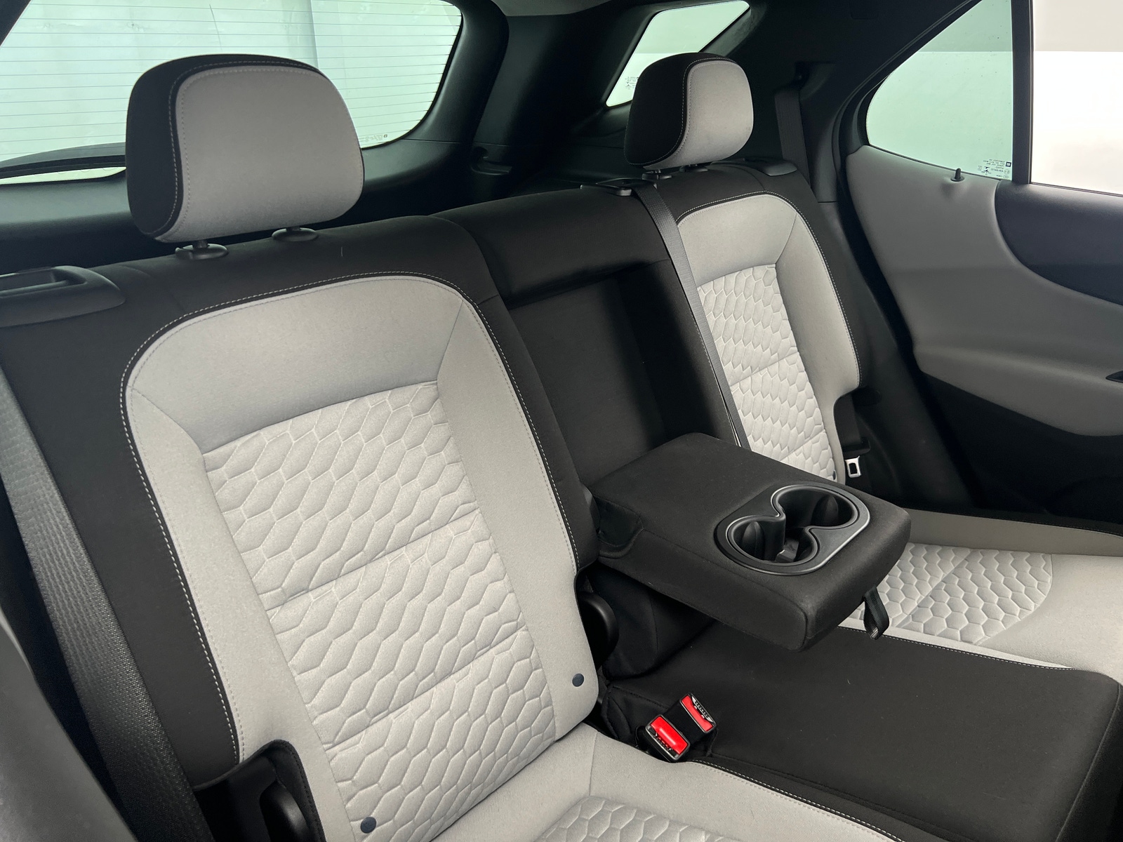 Thumbnail: 2021 Chevrolet Equinox - 6