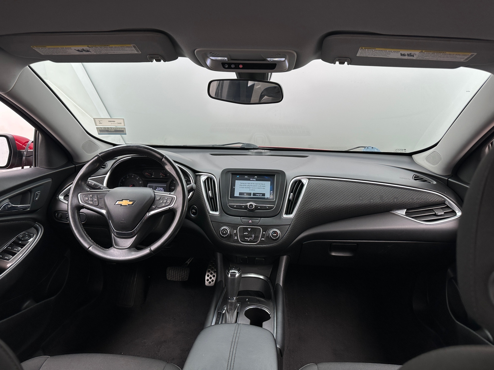 Thumbnail: 2016 Chevrolet Malibu - 3